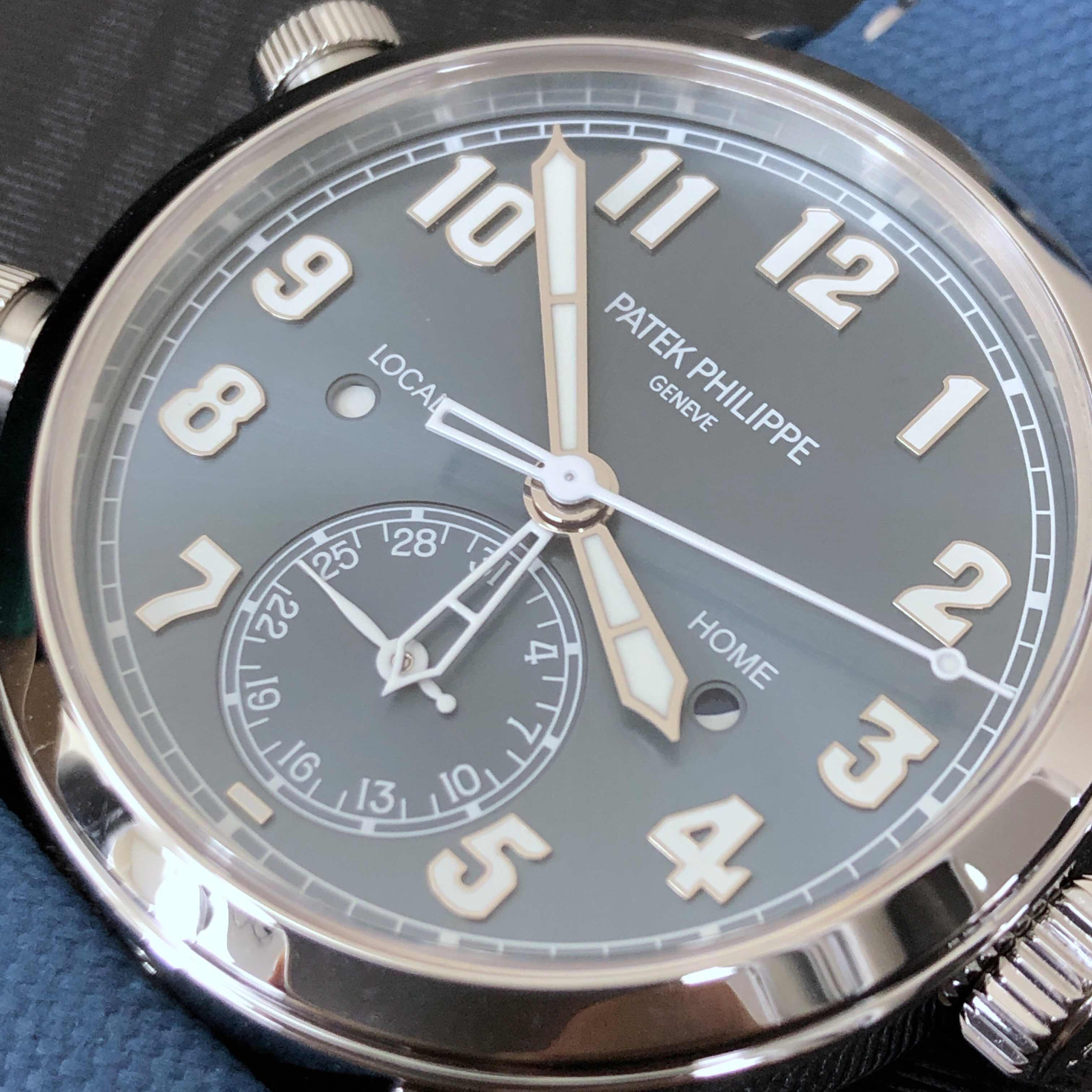 Patek Philippe 7234A-001 CALATRAVA Automatic Stainless Steel