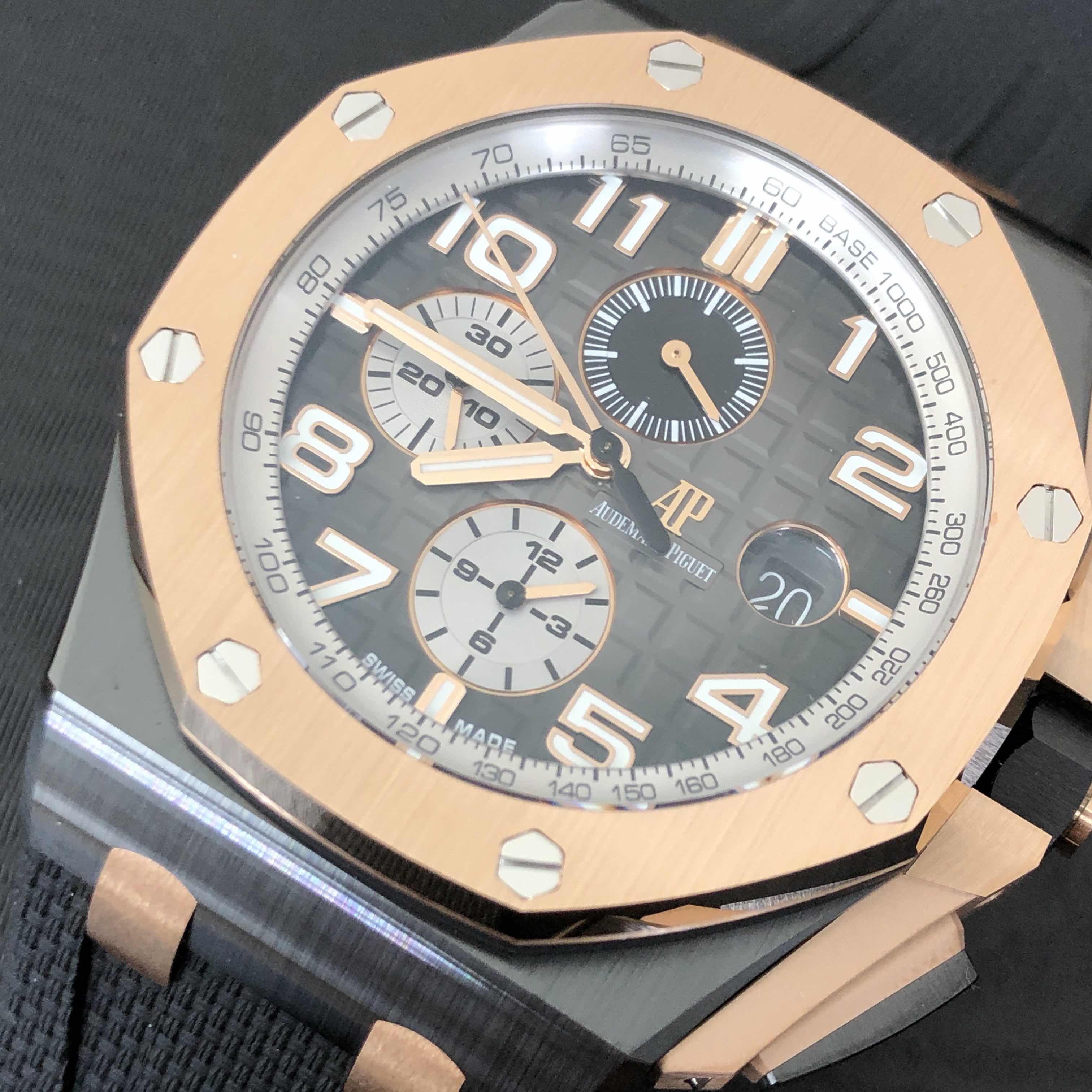 Audemars Piguet 26405NR.OO.A002CA.01 ROYAL OAK OFFSHORE Automatic 18kt Rose Gold & Ceramic