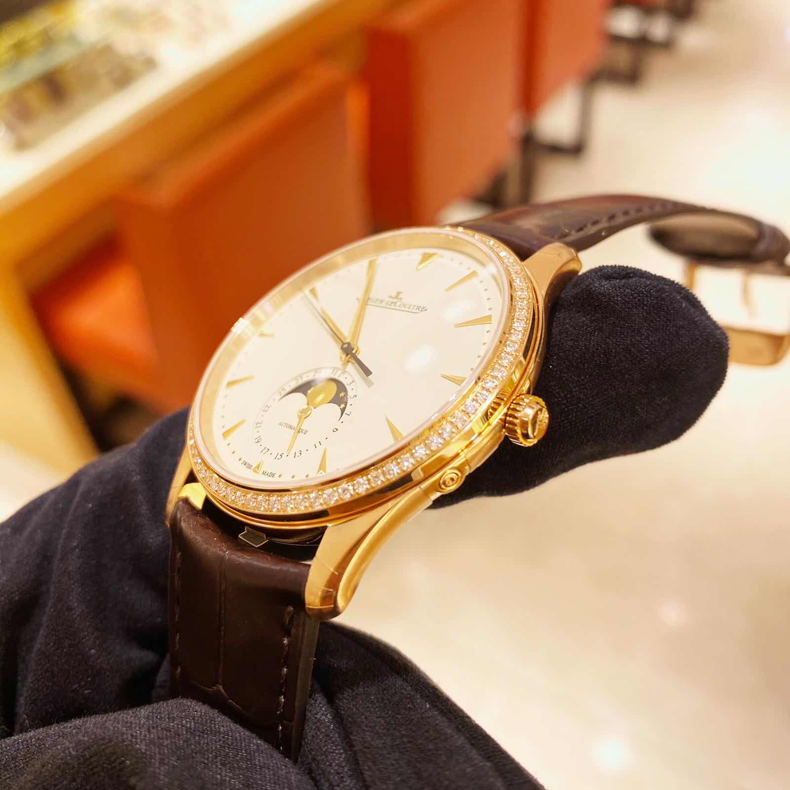 Jaeger-Lecoultre Q1362501 MASTER ULTRA THIN Automatic 18kt Rose Gold & Diamonds