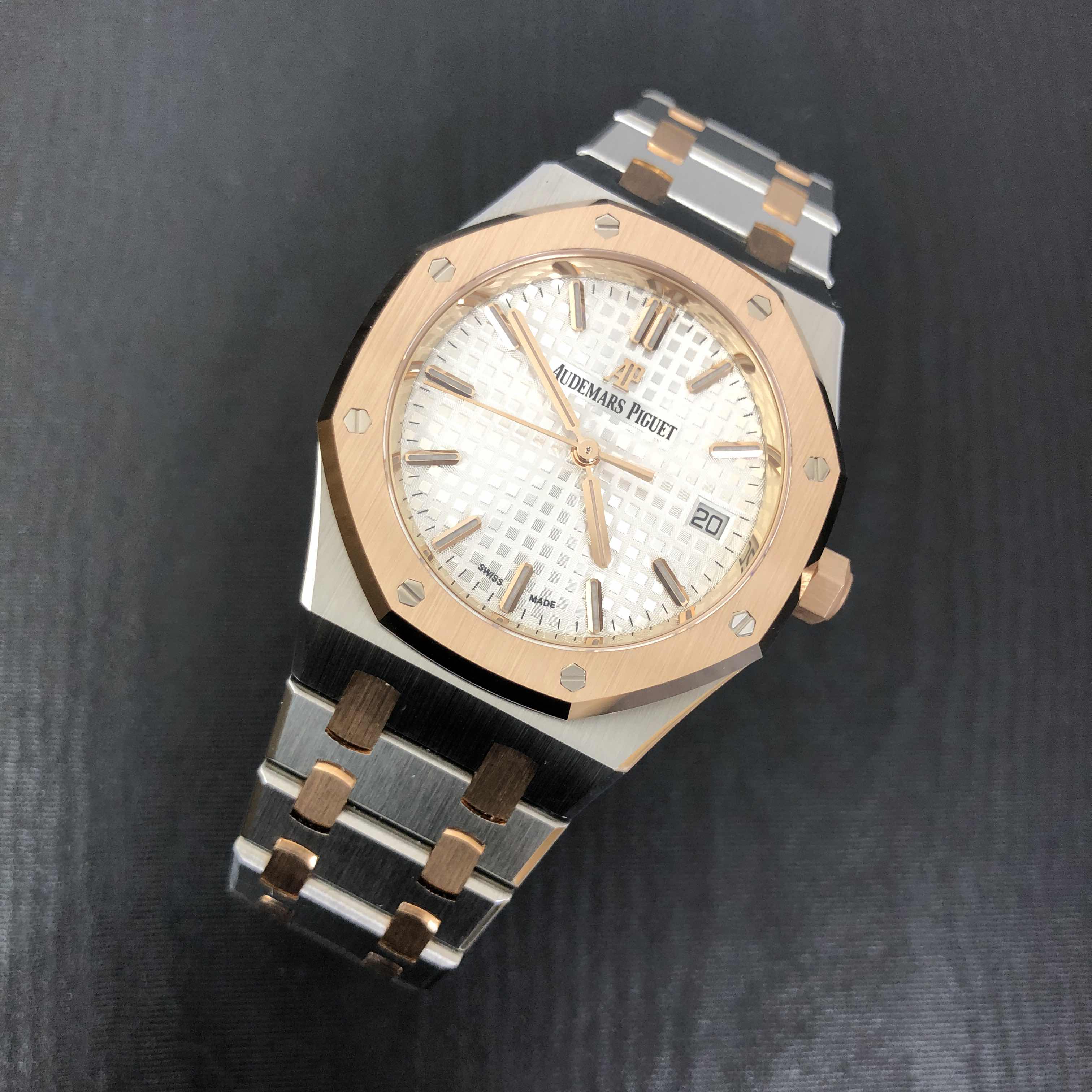 Audemars Piguet 77350SR.OO.1261SR.01 ROYAL OAK Automatic 18kt Rose Gold & Steel