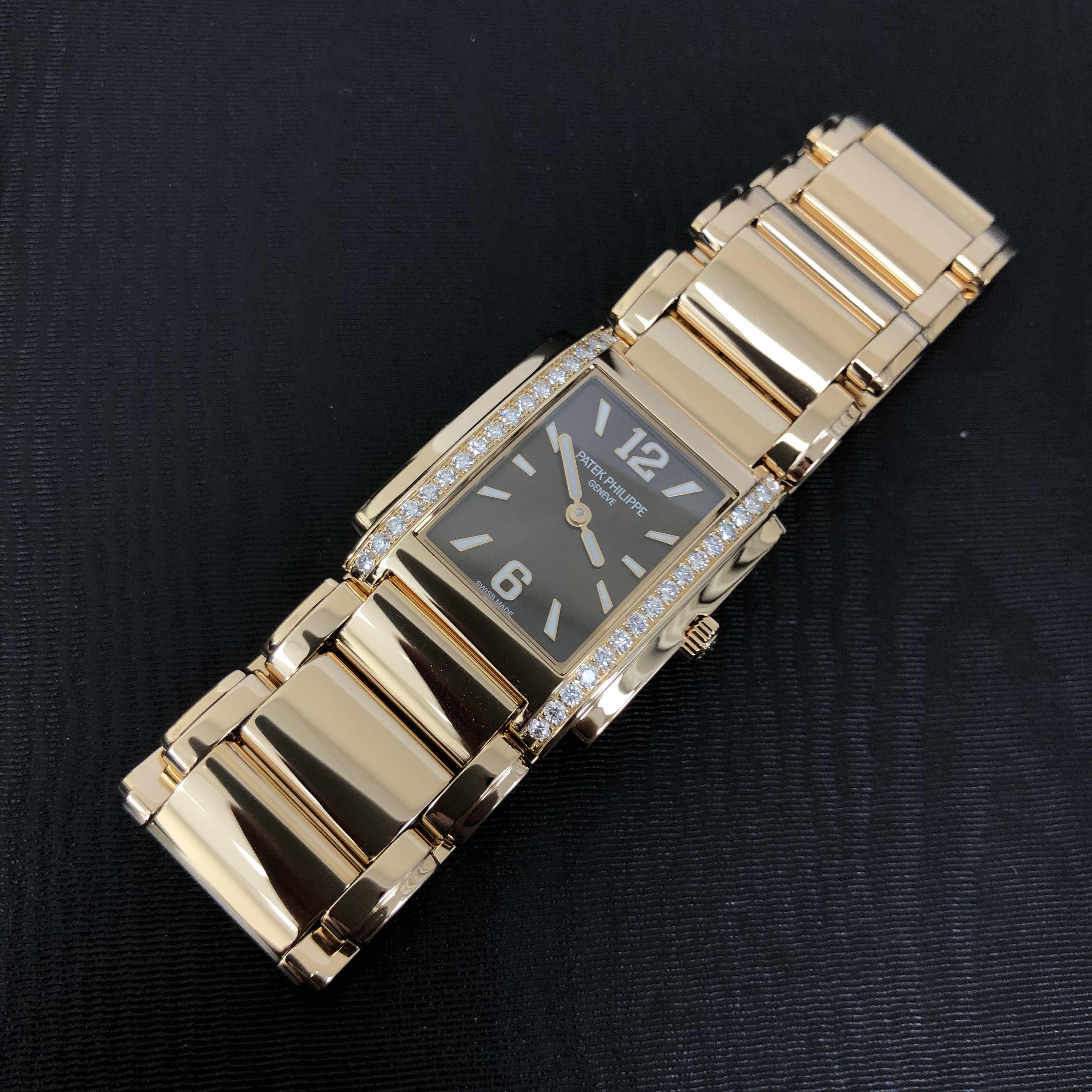 Patek Philippe 4910/1201R-001 TWENTY-4 Quartz 18kt Rose Gold & Diamonds
