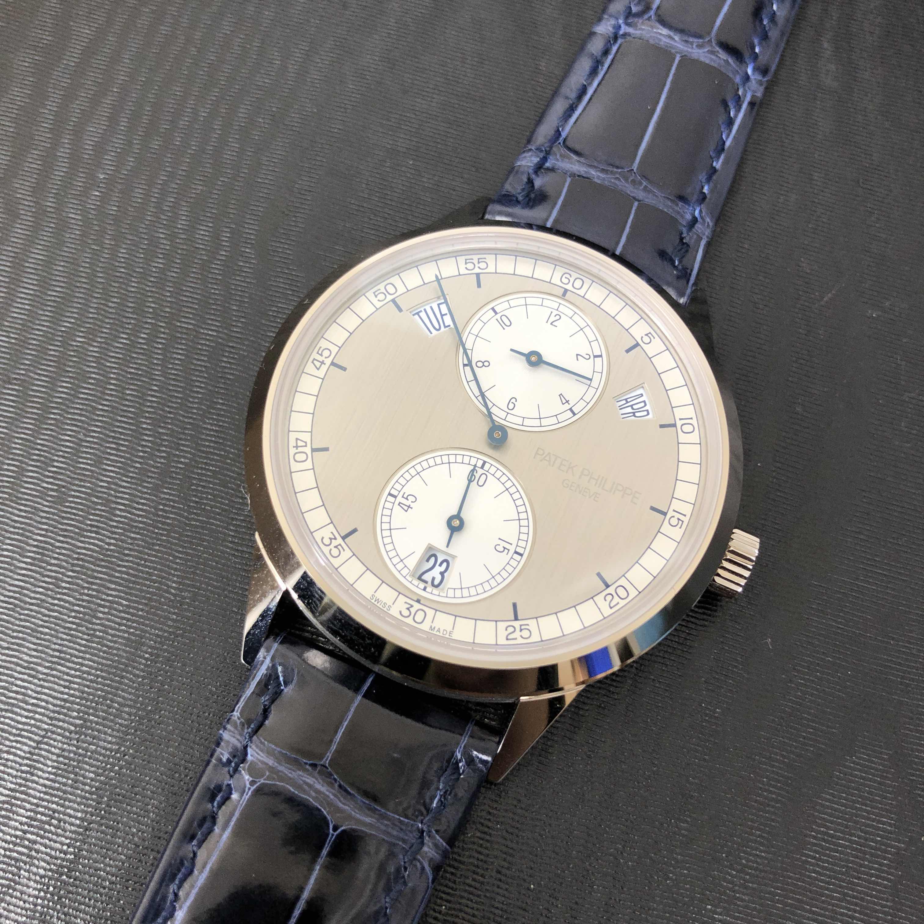 Patek Philippe 5235G-001 COMPLICATIONS Automatic 18kt White Gold