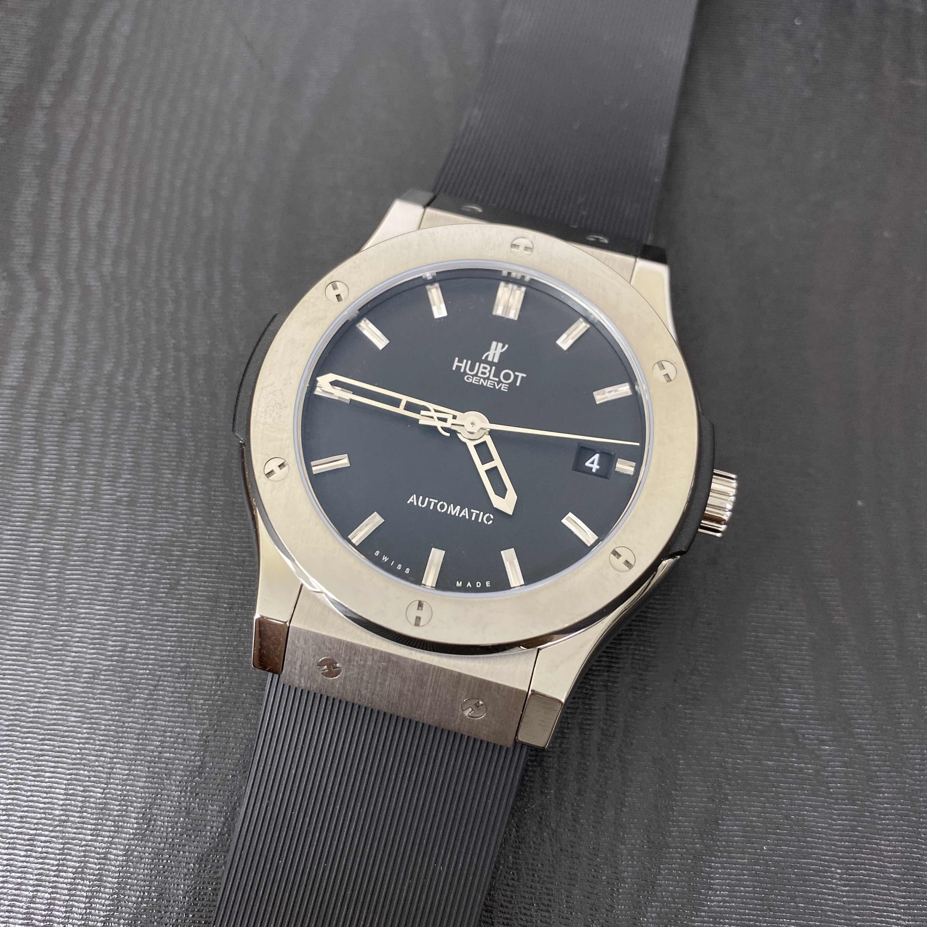 Hublot 511.NX.1170.RX CLASSIC FUSION Automatic Titanium