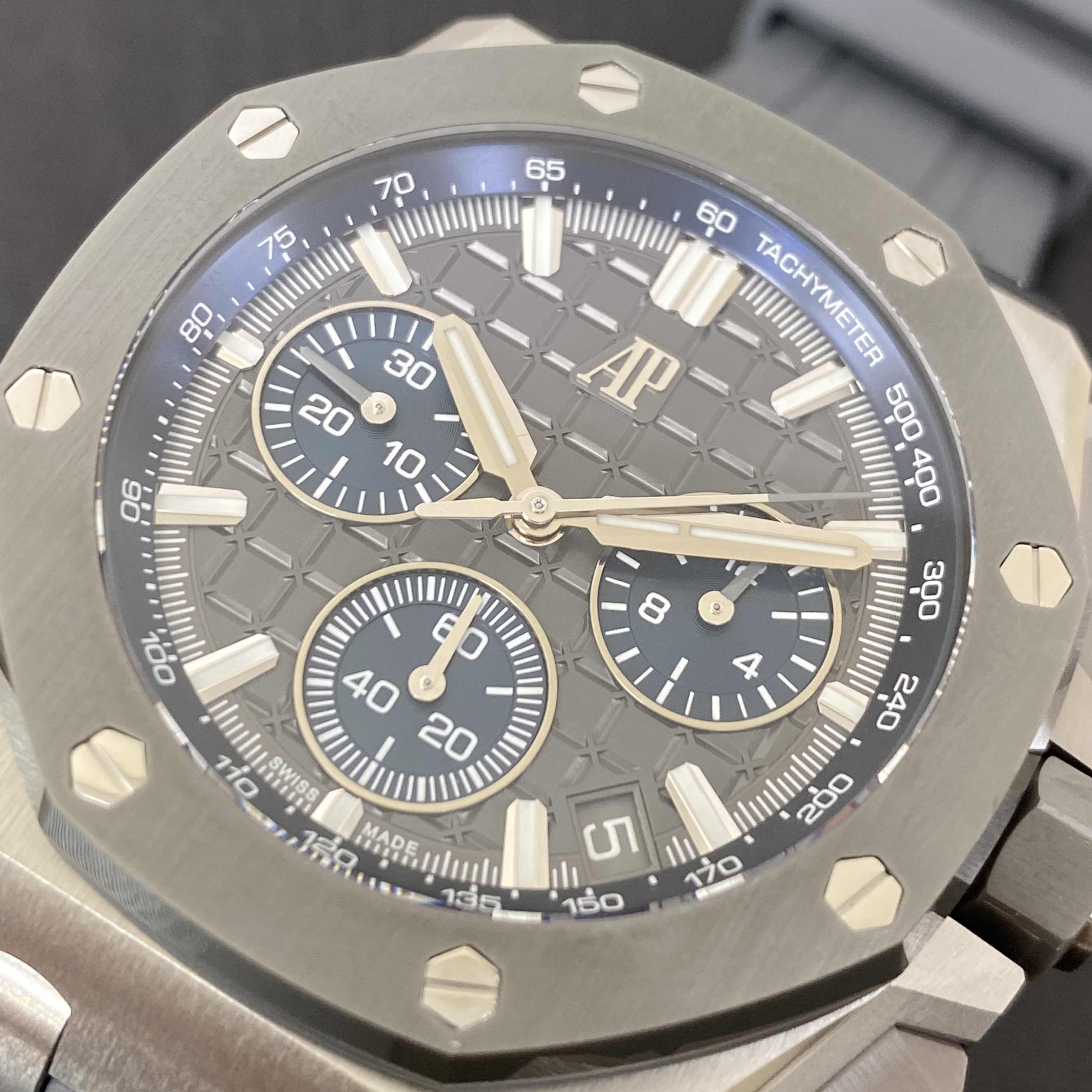 Audemars Piguet 26420IO.OO.A009CA.01 ROYAL OAK OFFSHORE Automatic Titanium