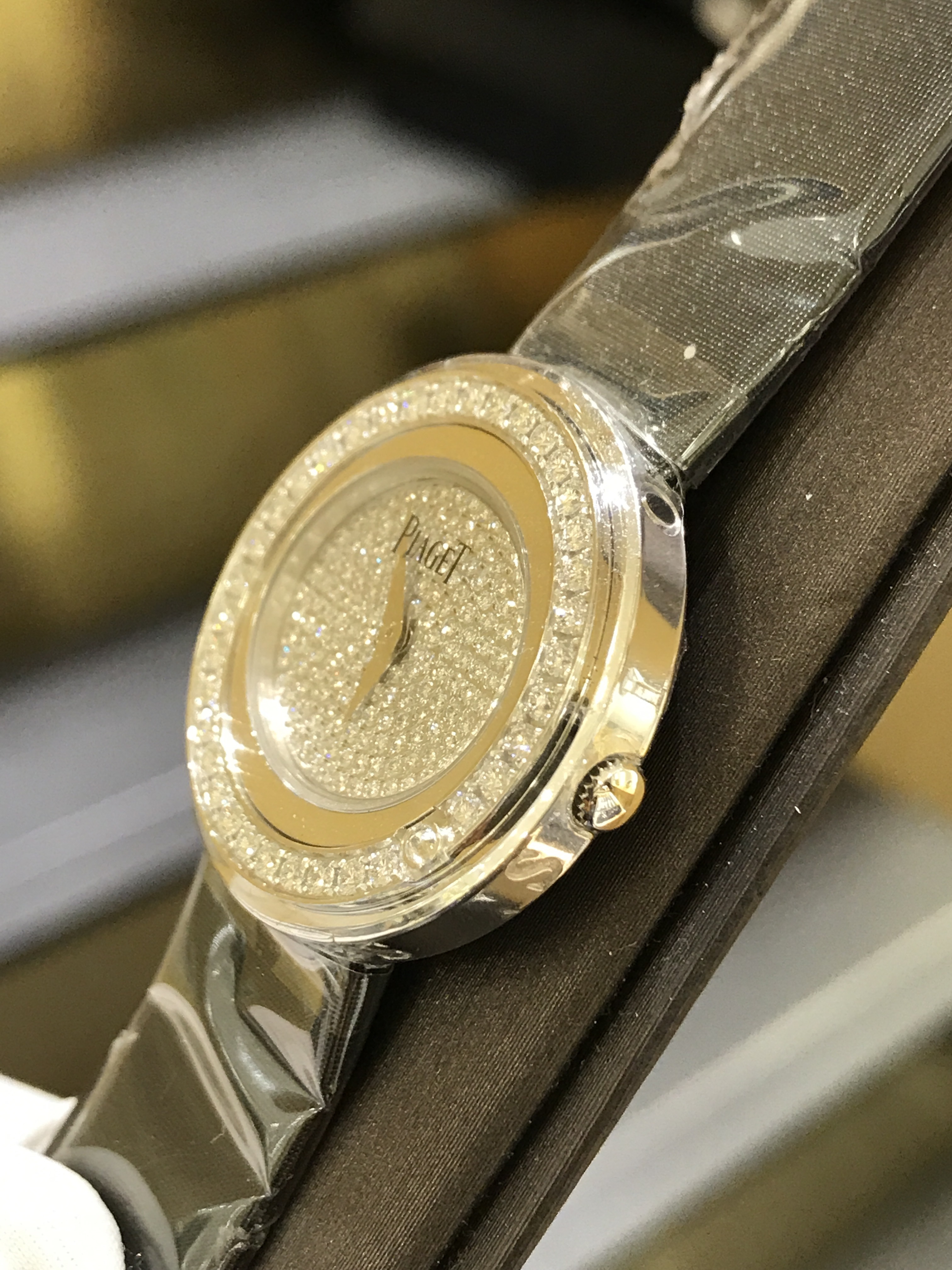 Piaget G0A36189 POSSESSION Quartz 18kt White Gold & Diamond