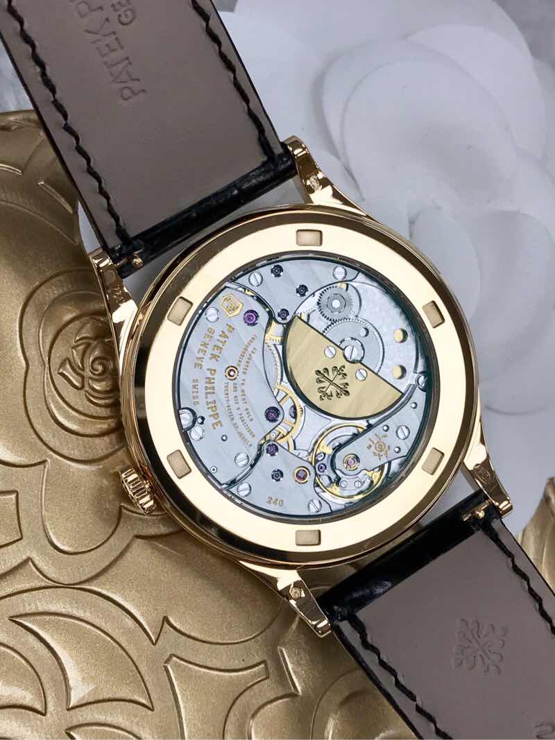Patek Philippe 5077/100R-027 CALATRAVA Automatic 18kt Rose Gold & Diamonds