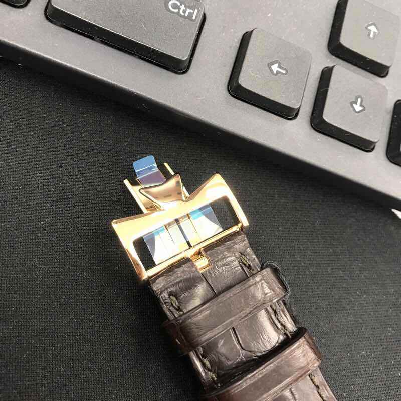 Vacheron Constantin 4000U/000R-B110 PATRIMONY TRADITIONELLE Automatic 18kt Rose Gold