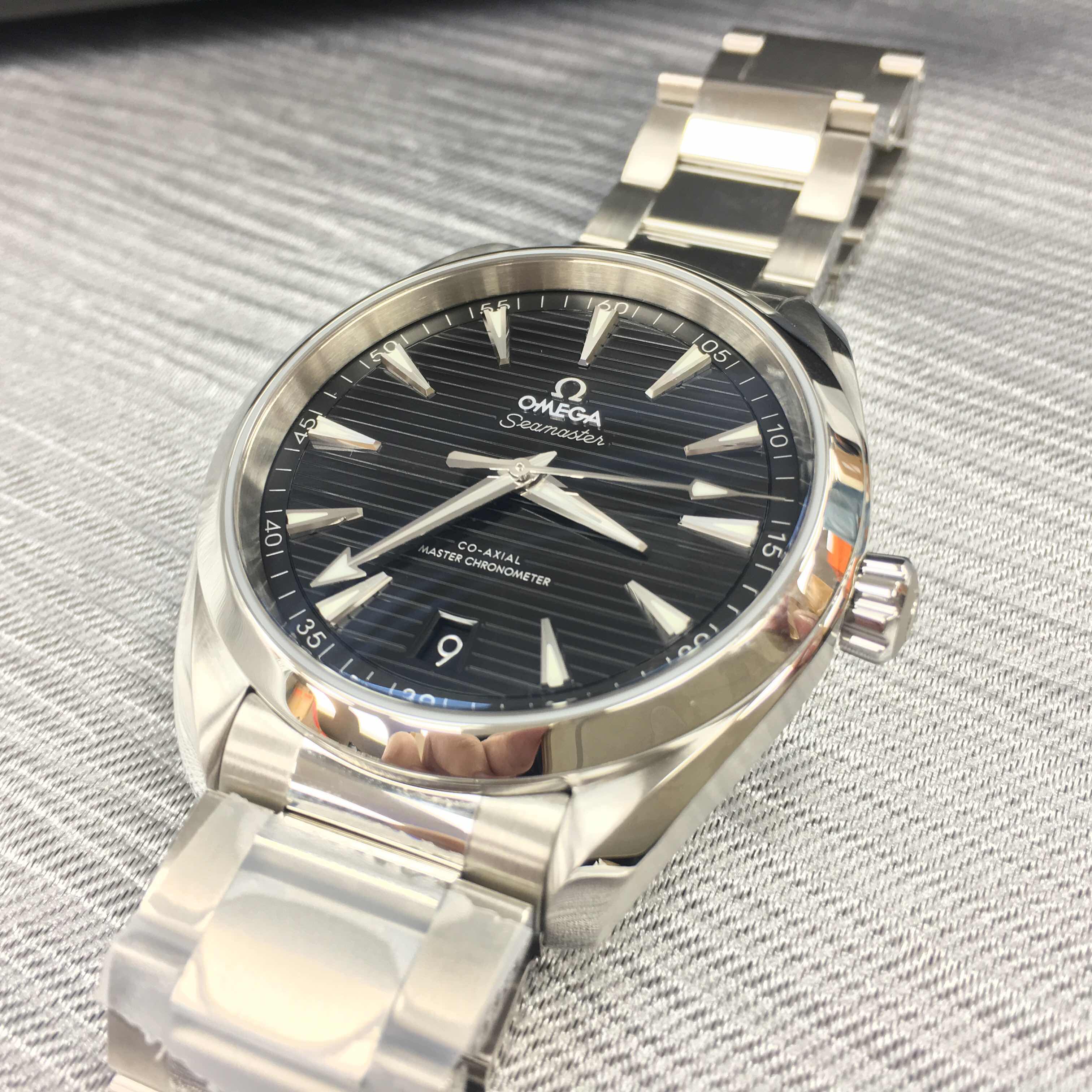 Omega 220.10.41.21.01.001 SEAMASTER Automatic Stainless Steel