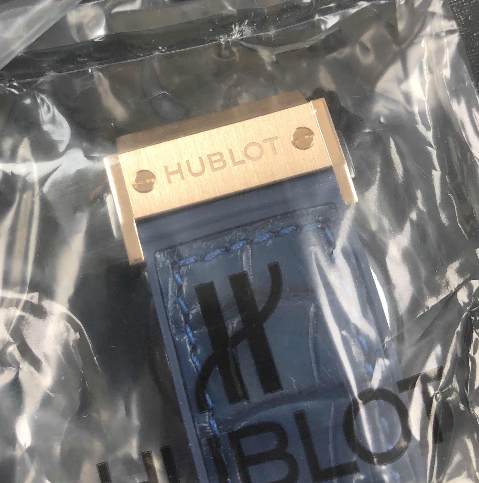 Hublot 511.OX.7180.LR CLASSIC FUSION Automatic 18kt Rose Gold