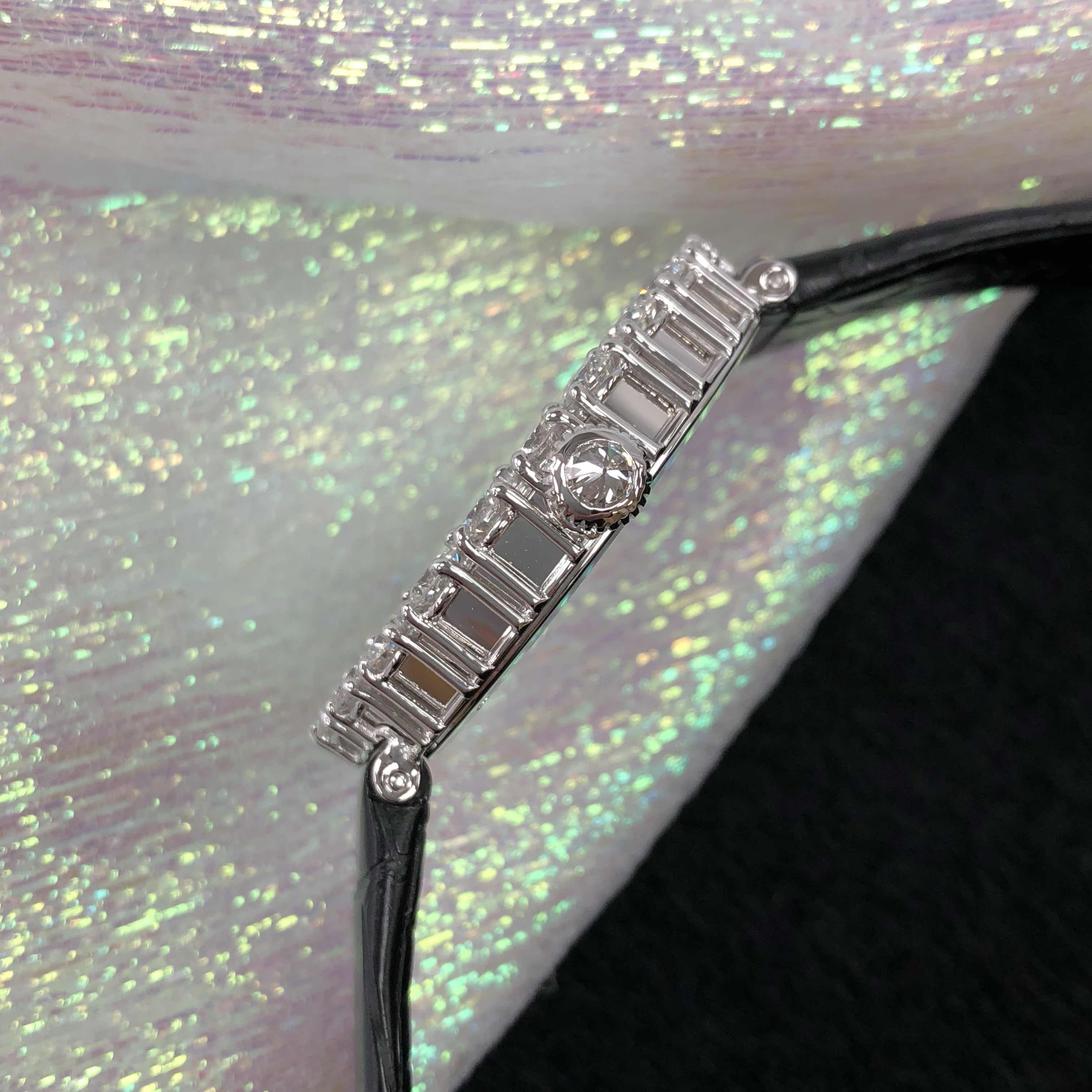 Corum 058.100.69/0001 PN02 Automatic 18kt White Gold & Diamond