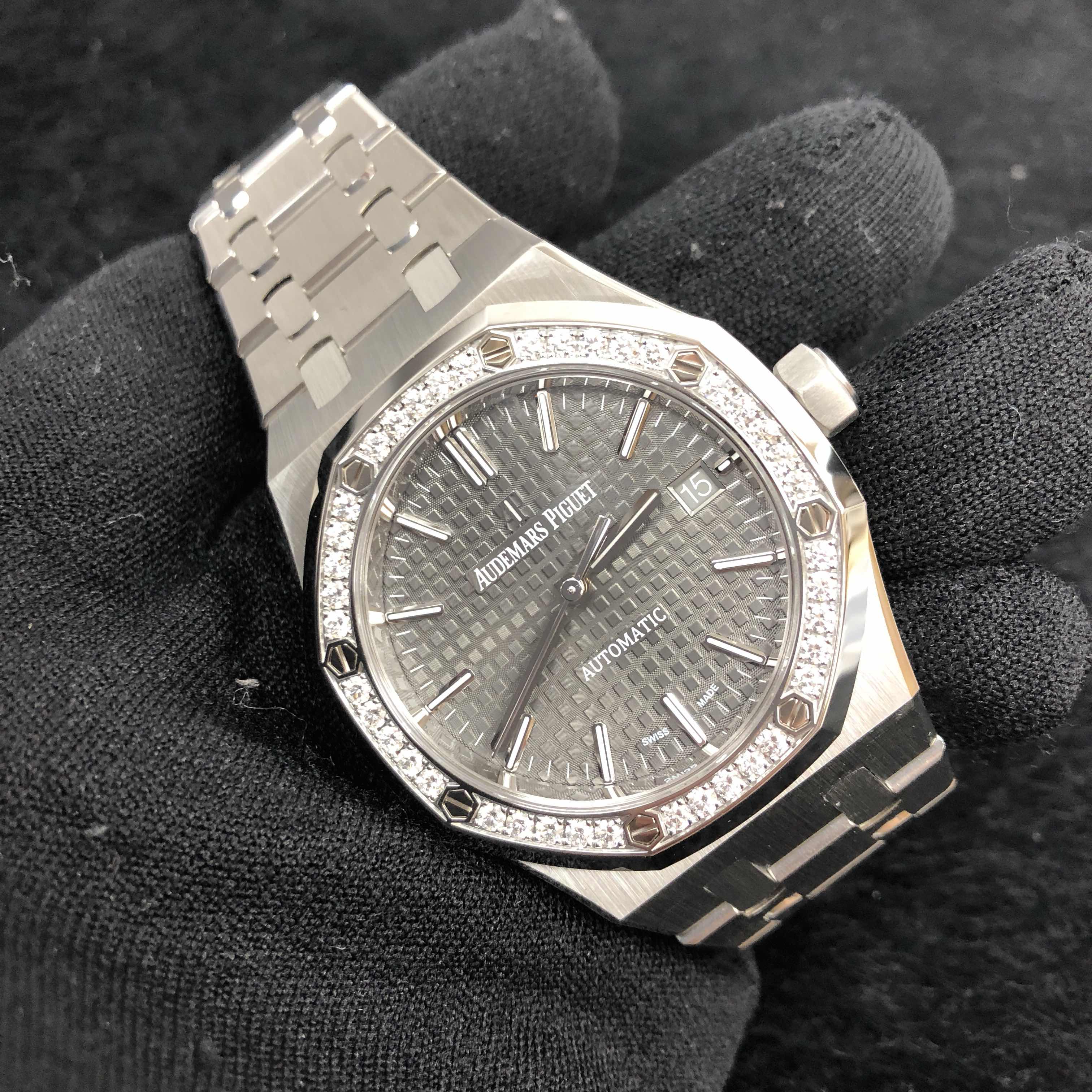 Audemars Piguet 15451ST.ZZ.1256ST.02 Automatic Stainless Steel & Diamonds