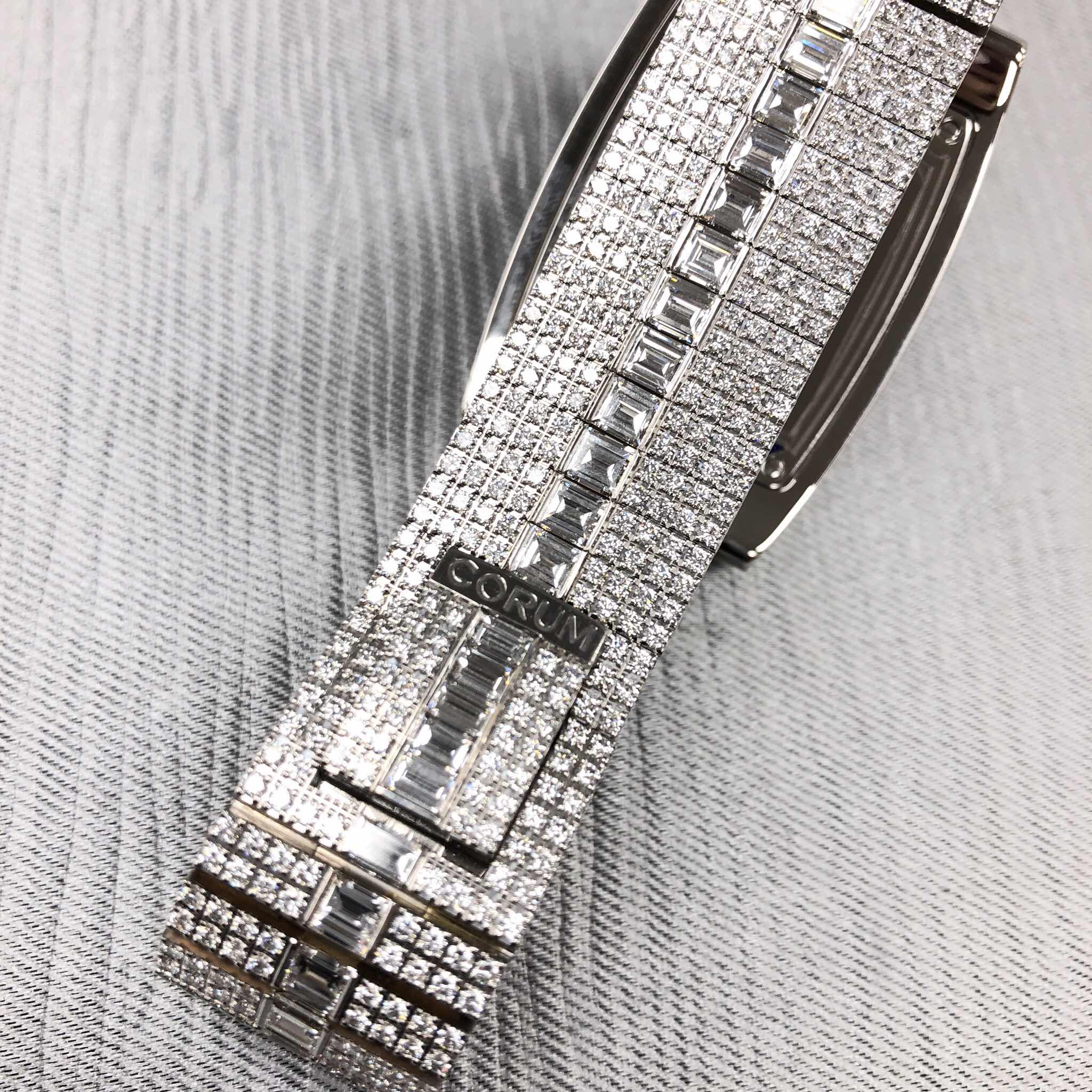 Corum Corum Full Paved Diamond BRIDGE Manual Wind 18kt White Gold & Diamond