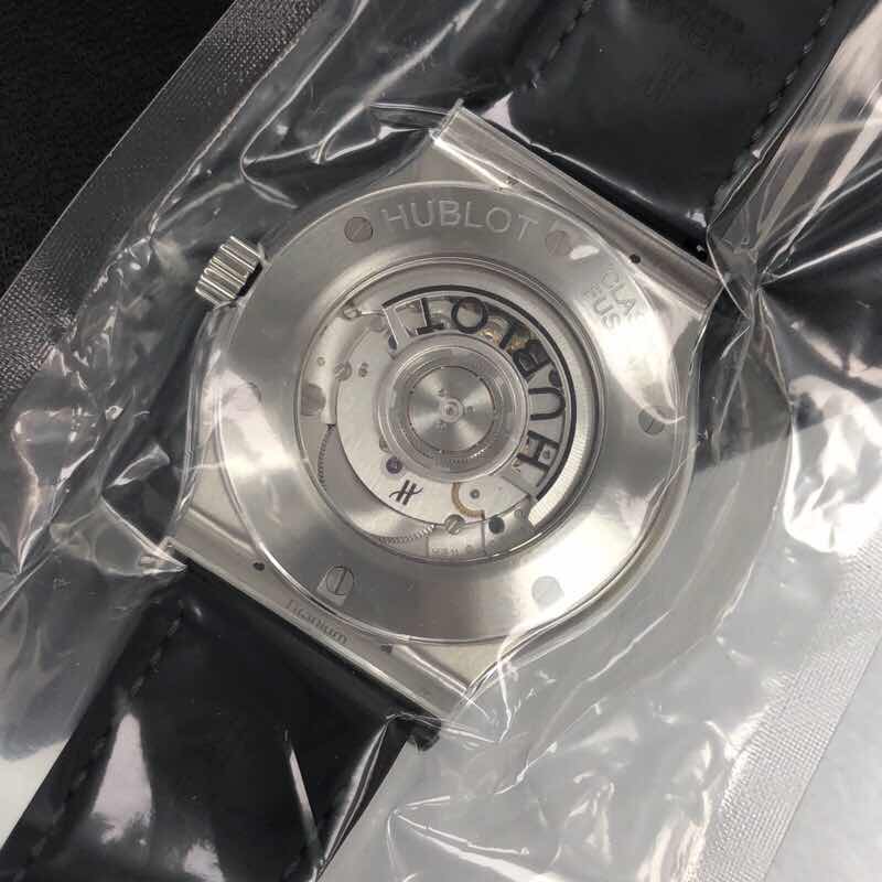 Hublot 542.NX.7071.LR CLASSIC FUSION Automatic Titanium