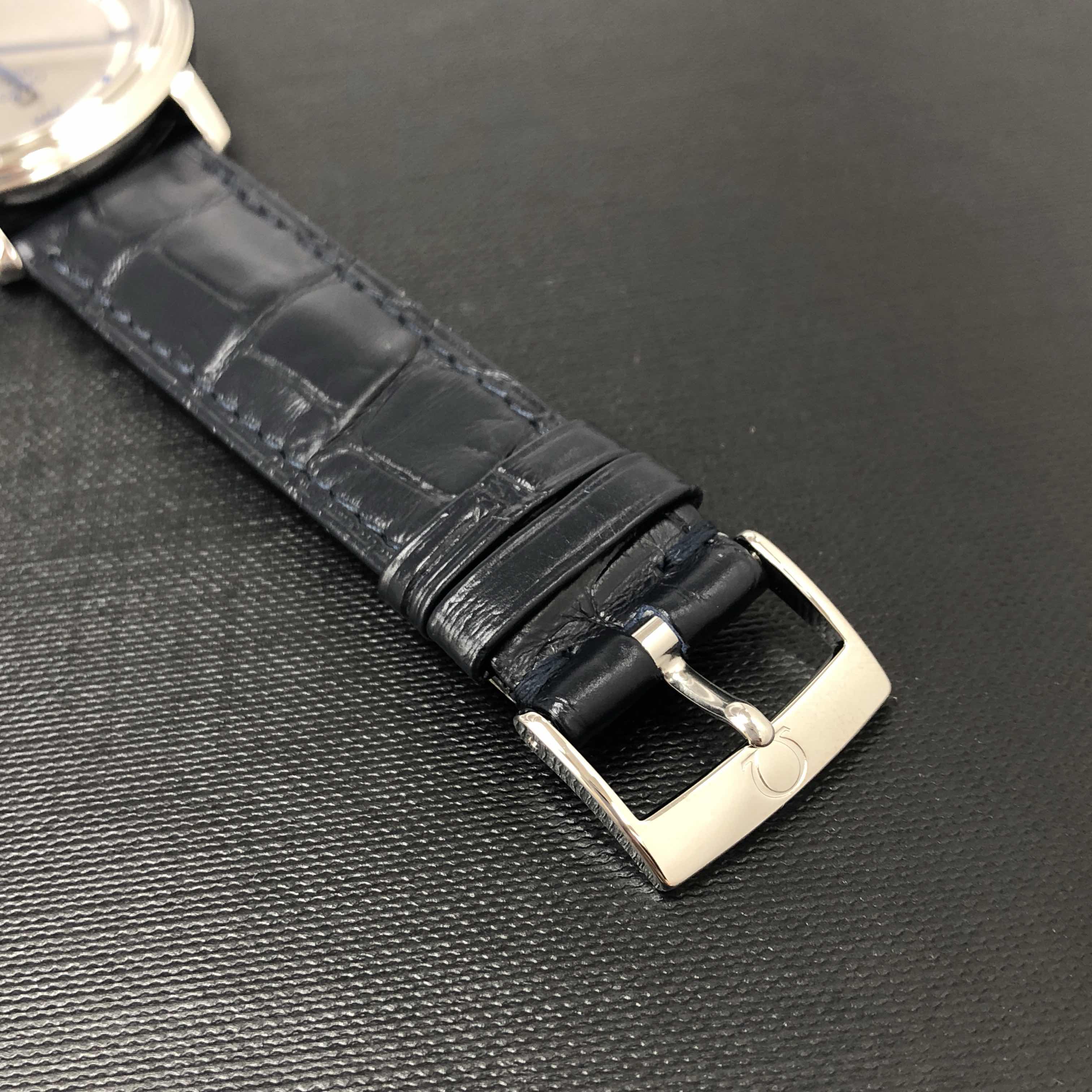 Omega 424.13.40.20.02.003 DE VILLE Automatic Stainless Steel