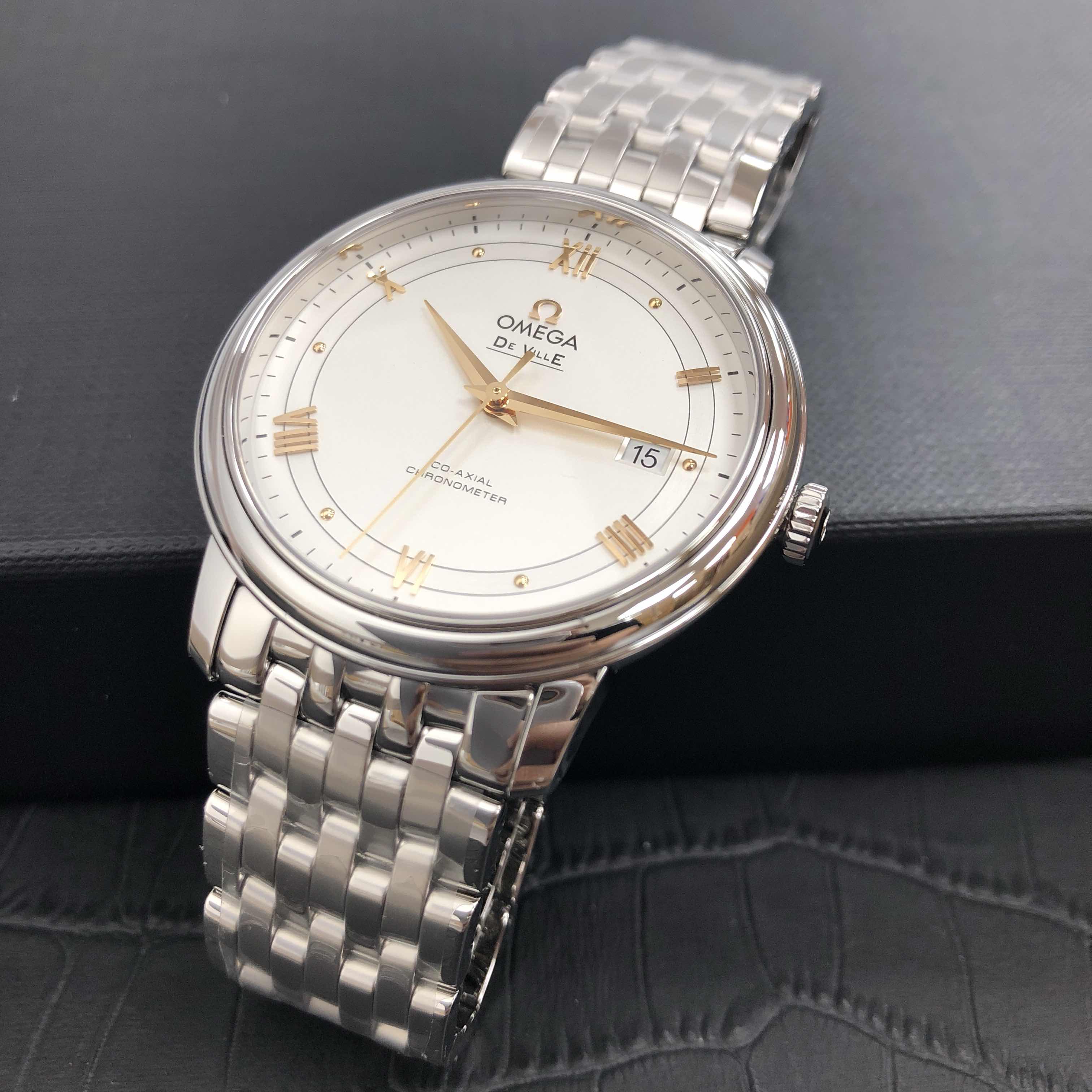 Omega 424.10.40.20.02.002 DE VILLE Automatic Stainless Steel