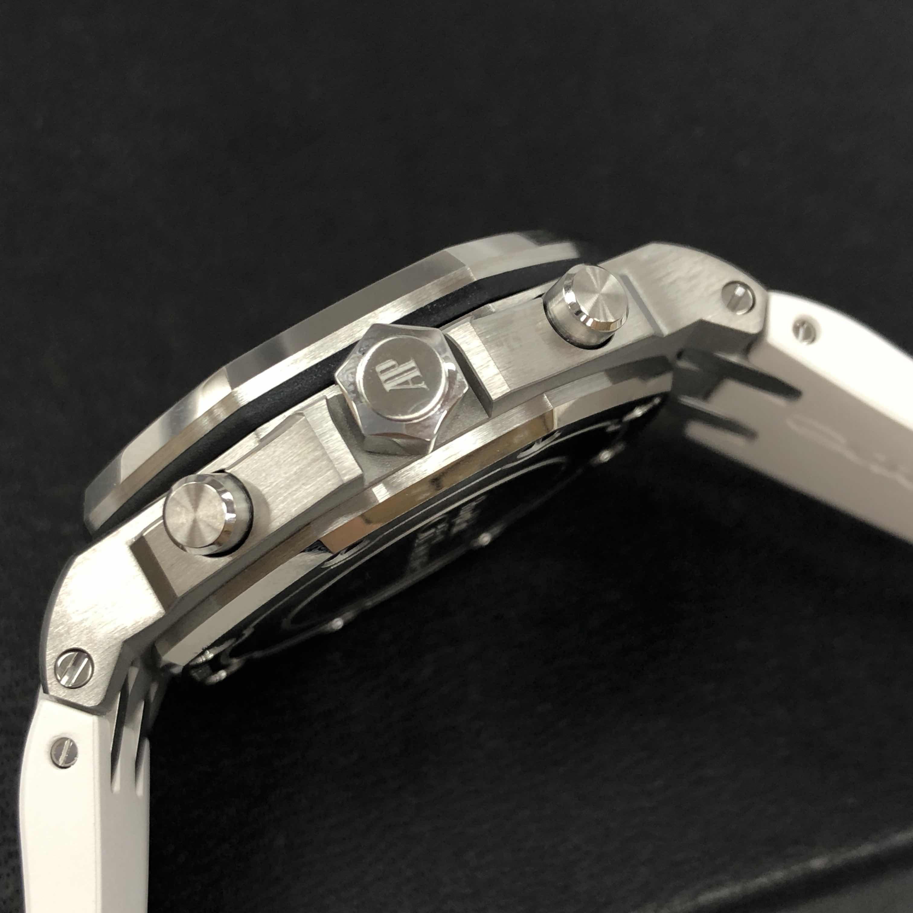 Audemars Piguet 26231ST.ZZ.D010CA.01 ROYAL OAK OFFSHORE Automatic Stainless Steel & Diamonds