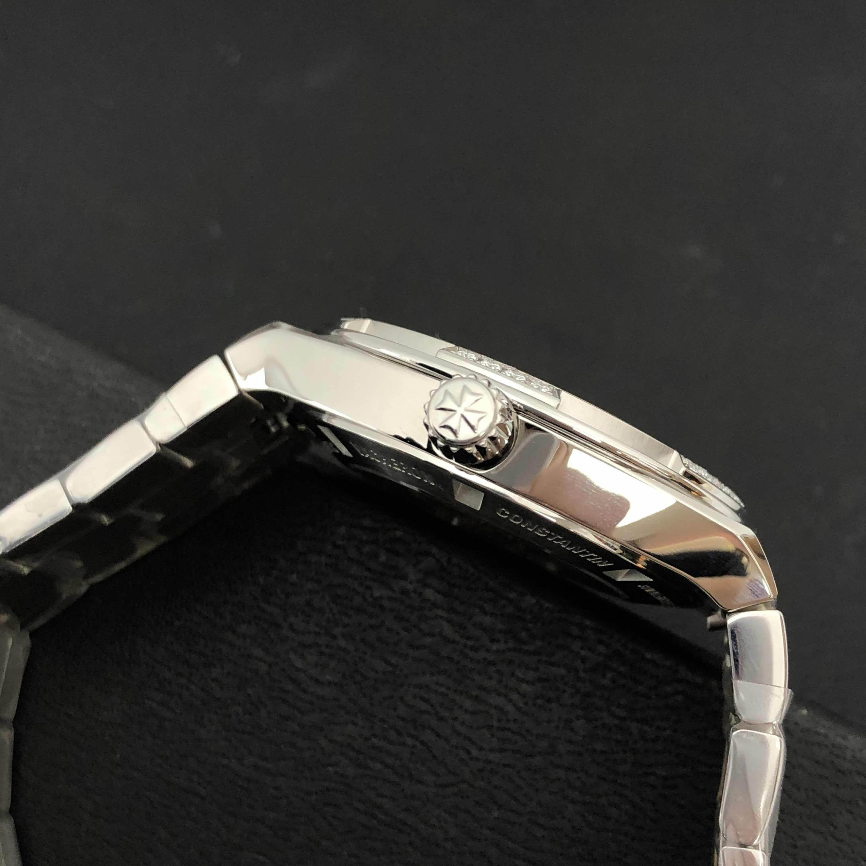 Vacheron Constantin 2305V/100A-B171 OVERSEAS Automatic Stainless Steel & Diamonds