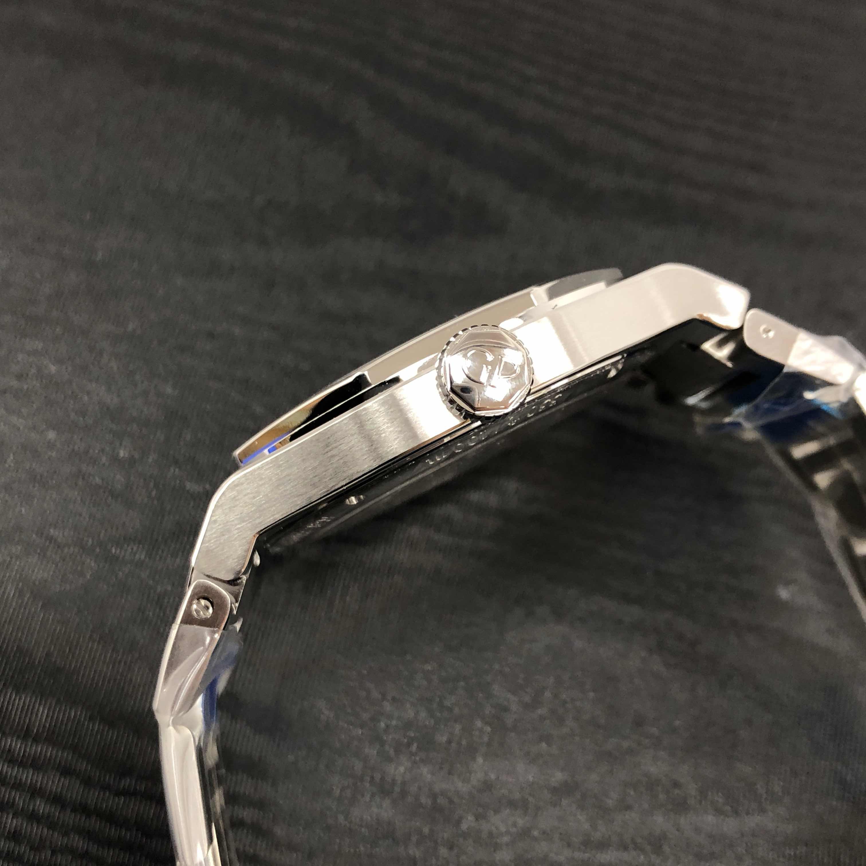 Girard Perregaux 81010-11-431-11A LAUREATO Automatic Stainless Steel