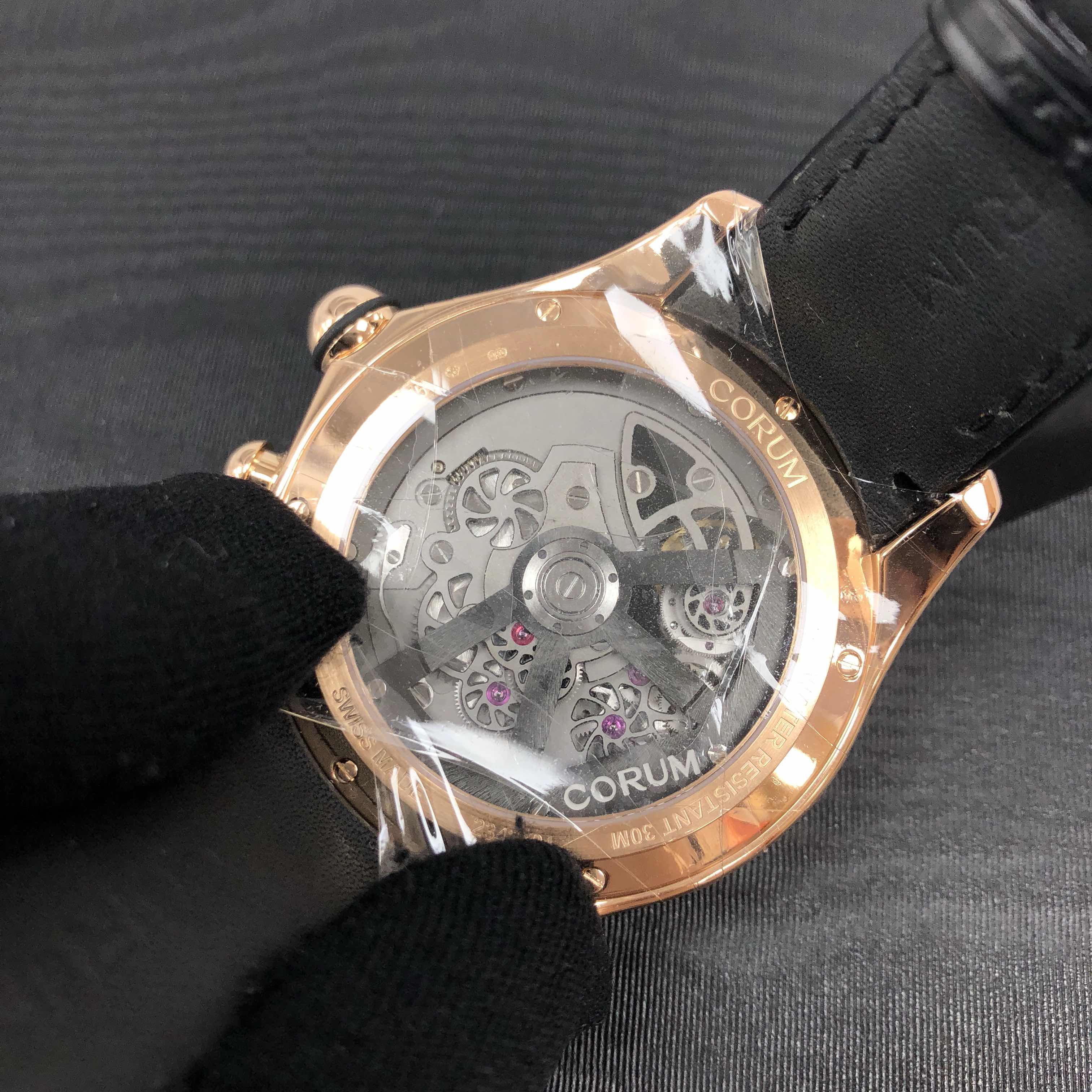 Corum 397.100.55/0001 BG01 BUBBLE Automatic 18kt Rose Gold