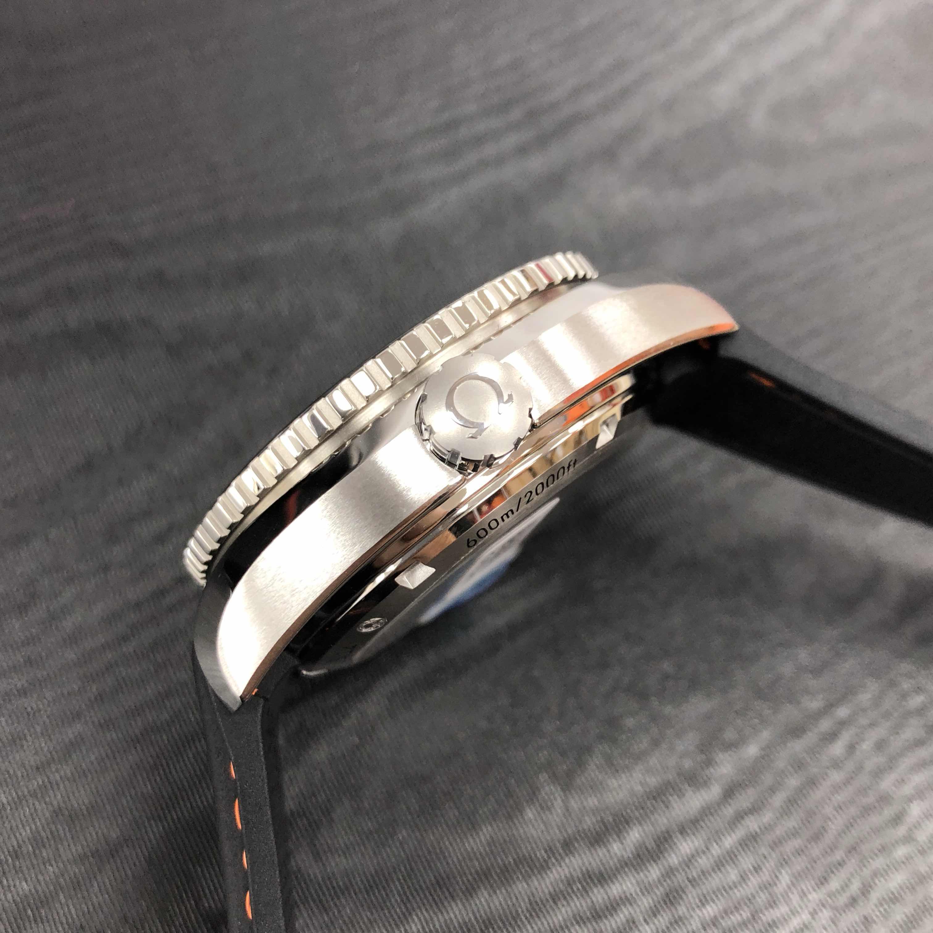 Omega 232.32.44.22.01.002 SEAMASTER Automatic Stainless Steel