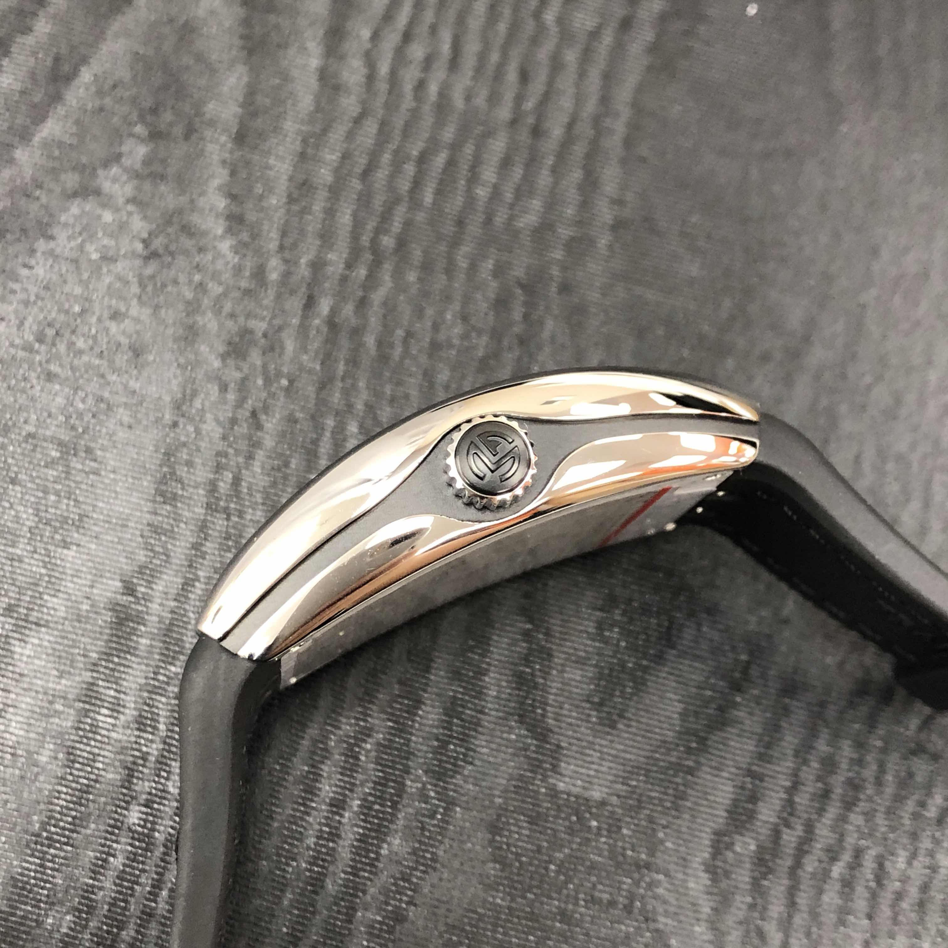 Franck Muller V 32 QZ (AC NR)-WHITE VANGUARD Quartz Stainless Steel