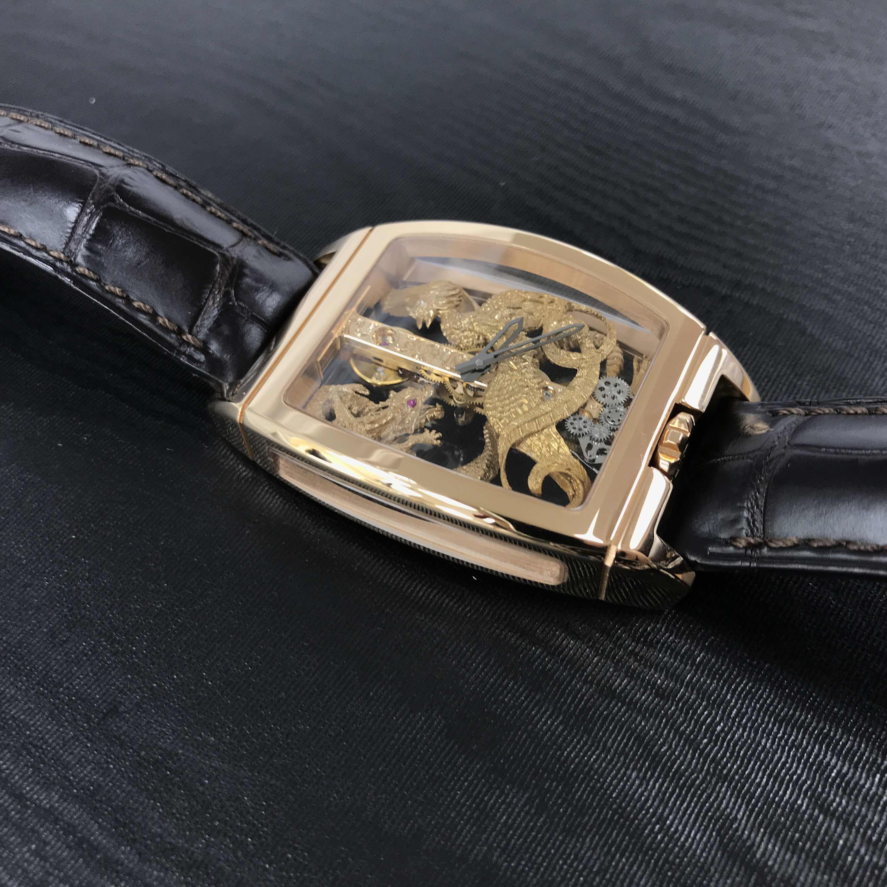 Corum 113.265.55/0002 DP55R GOLDEN BRIDGE Manual Wind 18kt Rose Gold