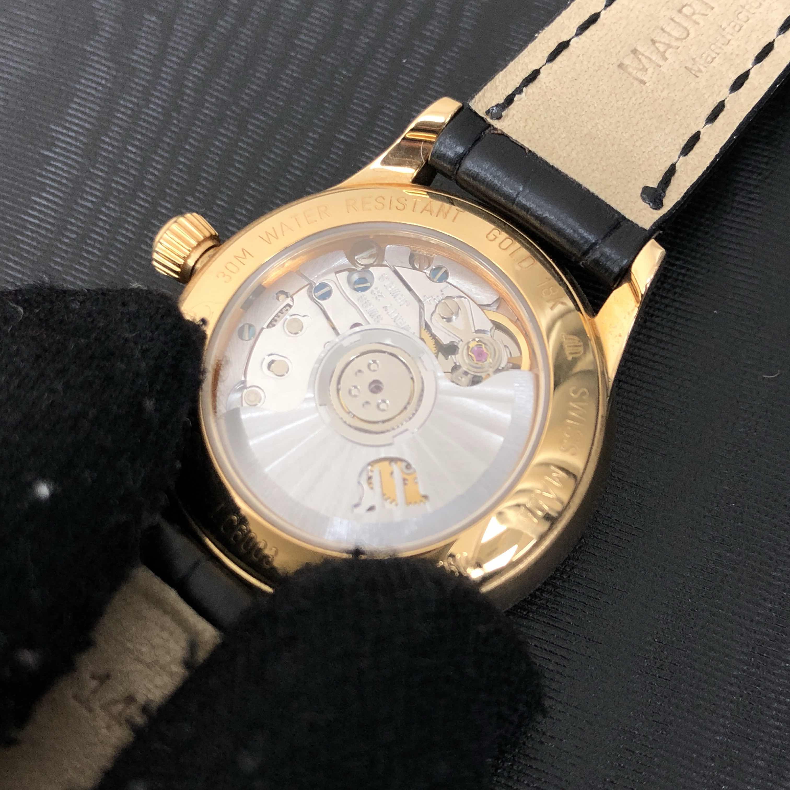 Maurice Lacroix LC6003-PG101-230 LES CLASSIQUES Quartz 18kt Rose Gold