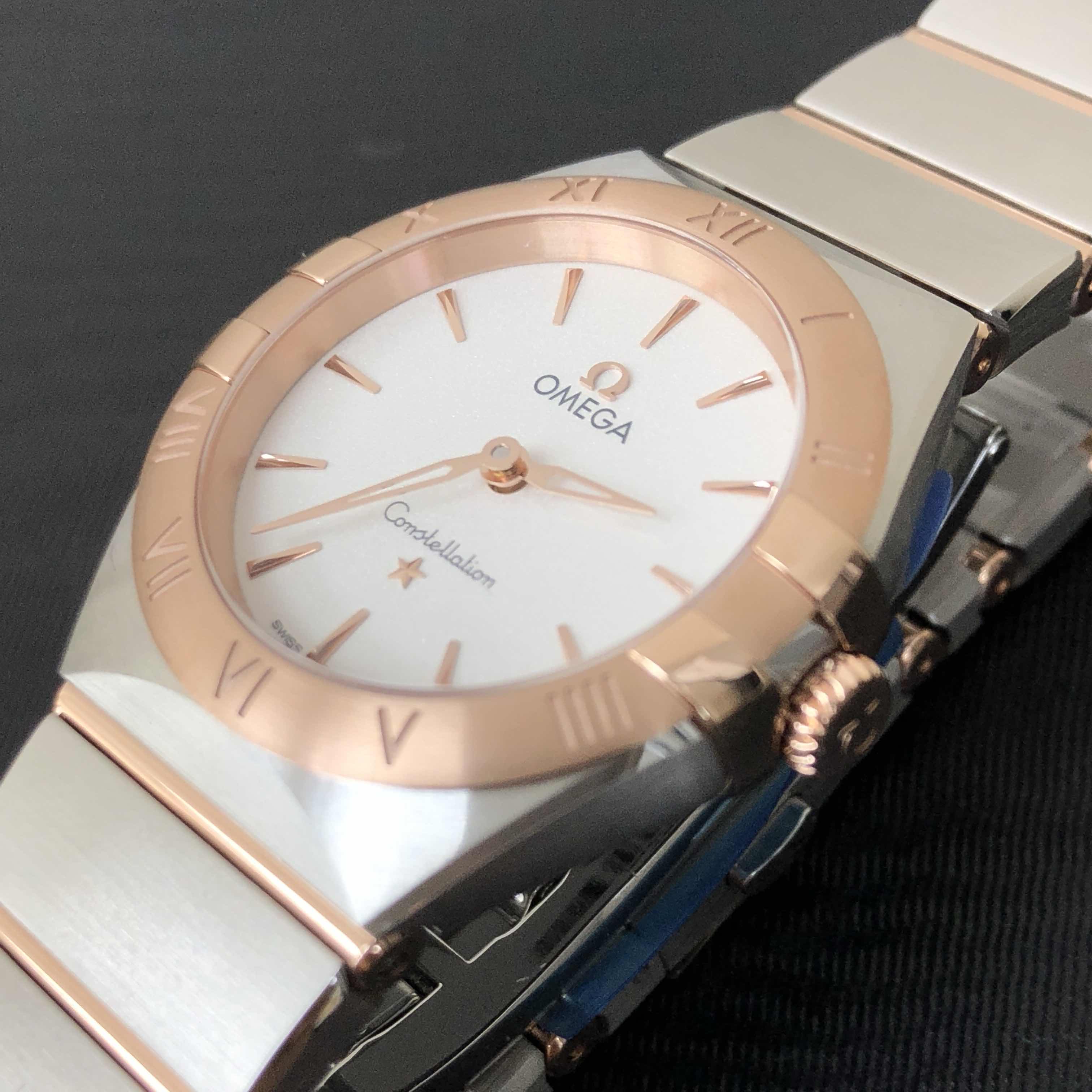 Omega 131.20.28.60.02.001 CONSTELLATION Quartz 18kt Rose Gold & Steel