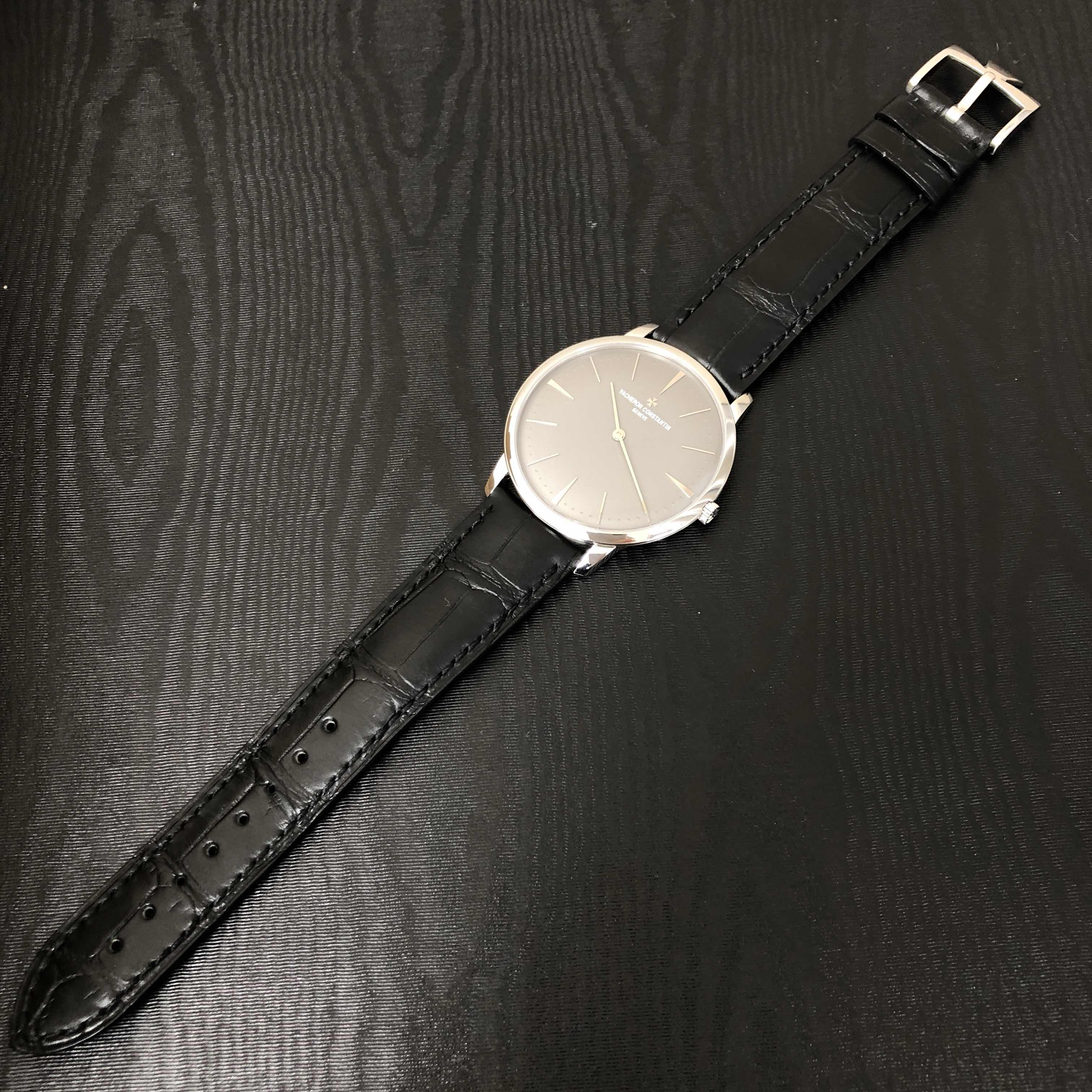 Vacheron Constantin 81180/000P-9539 PATRIMONY TRADITIONELLE Manual Wind 950 Platinum