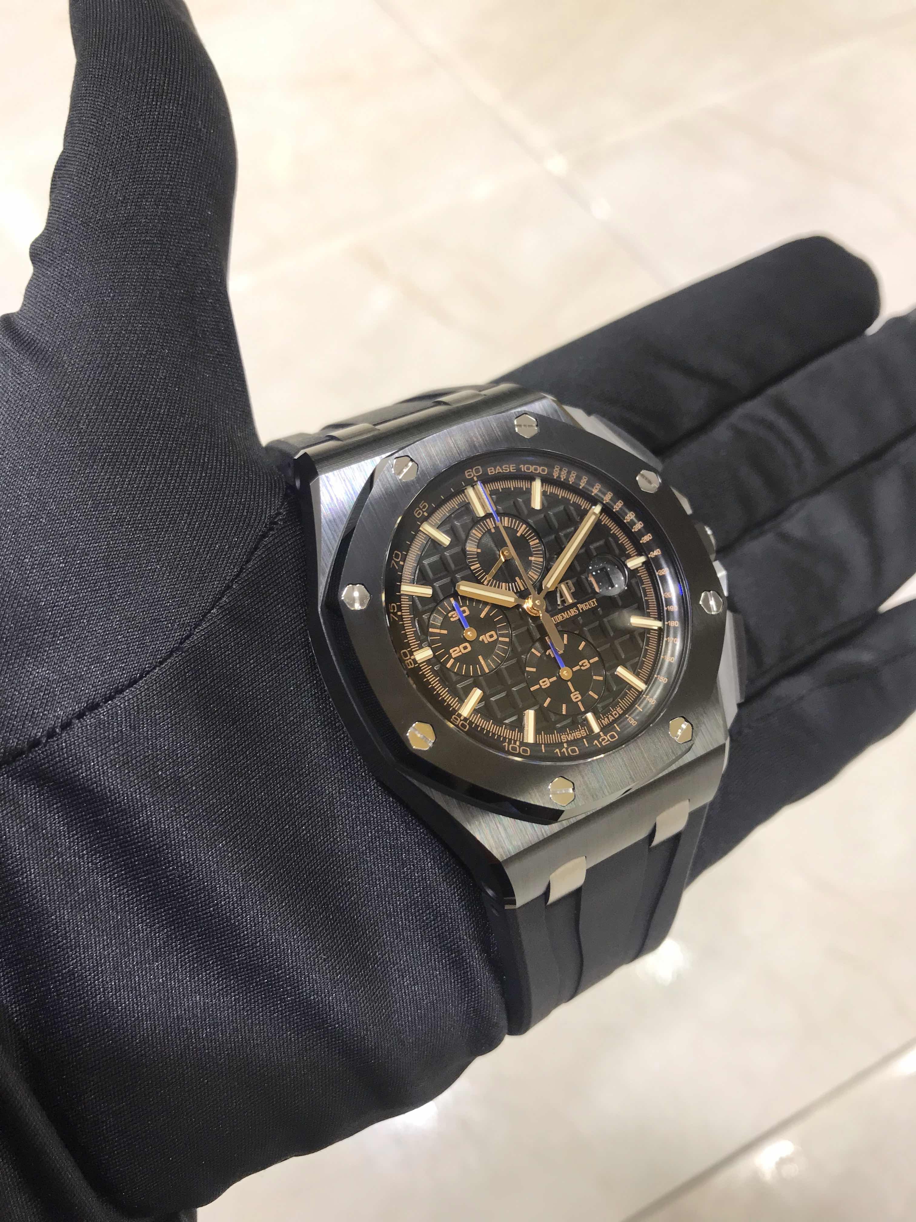 Audemars Piguet 26405CE.OO.A002CA.02 ROYAL OAK OFFSHORE Automatic Ceramic