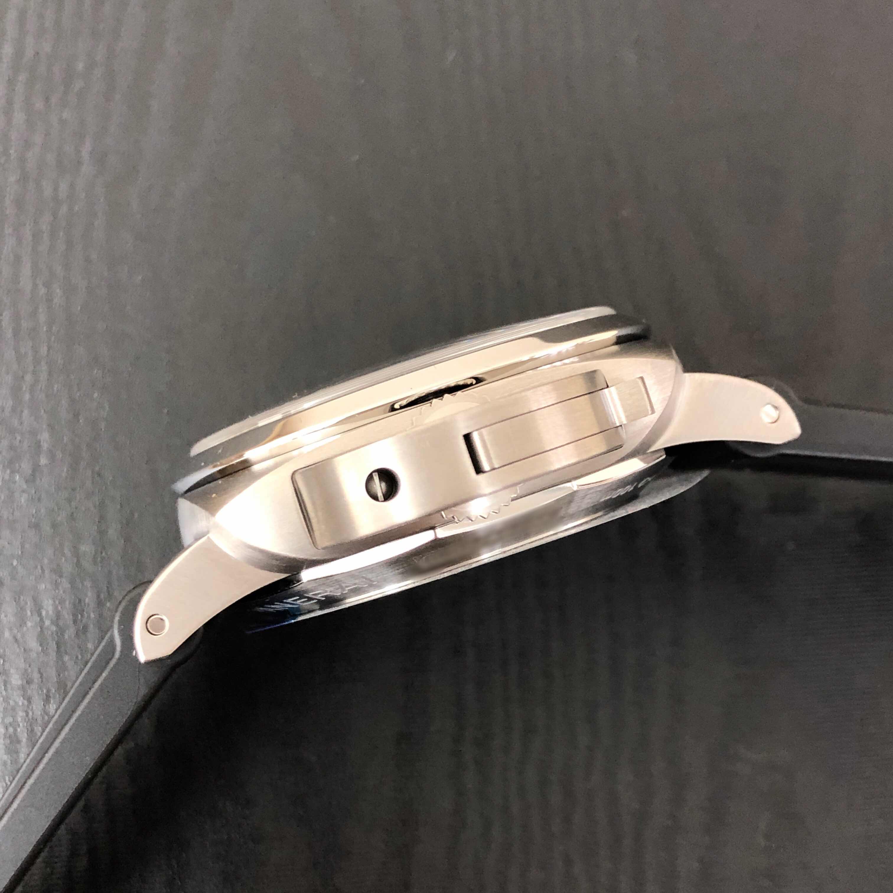 Panerai PAM00764 LUMINOR Automatic PVD Titanium