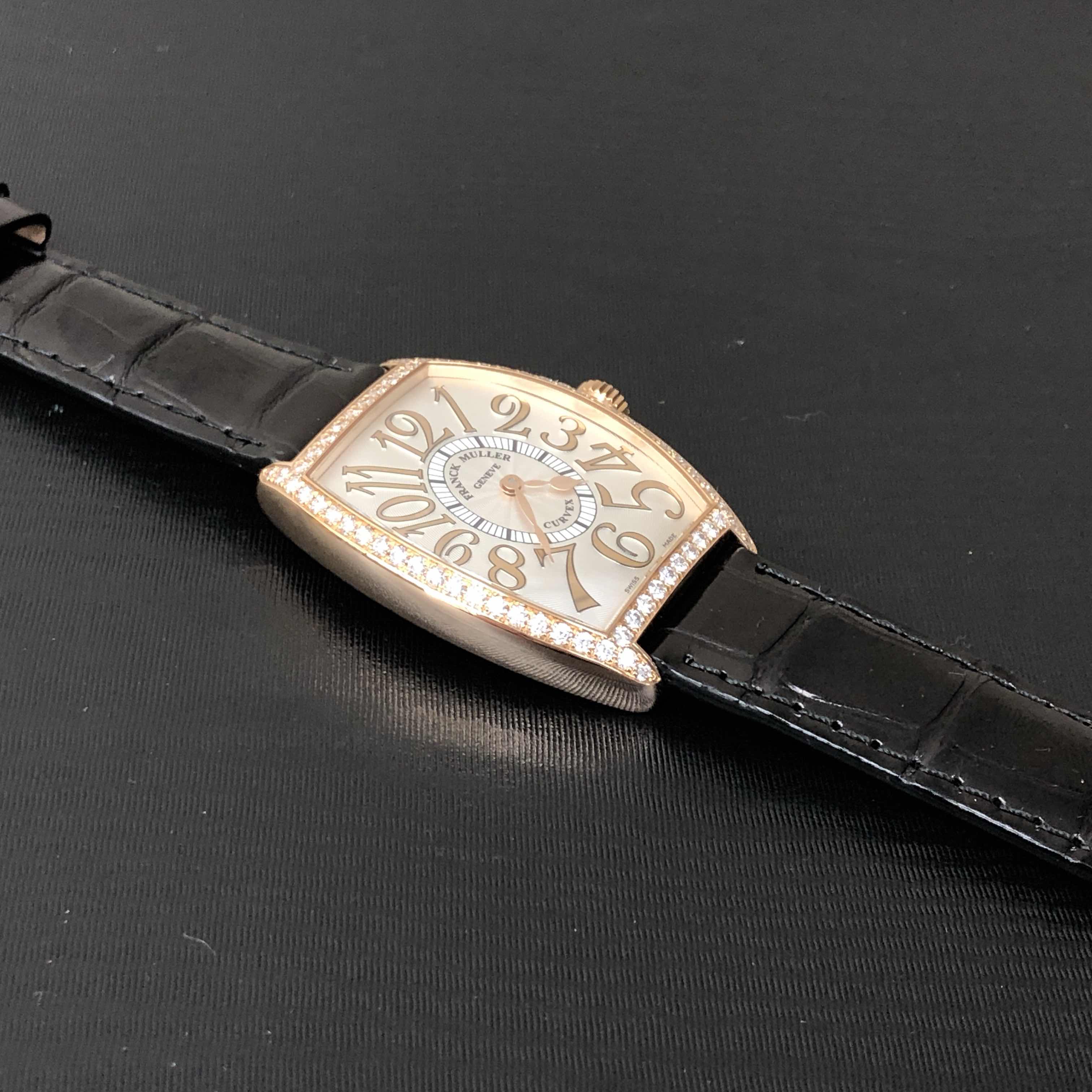Franck Muller 2852 QZ REL D 1R (5N) - BLACK LONG ISLAND Quartz 18kt Rose Gold & Diamonds