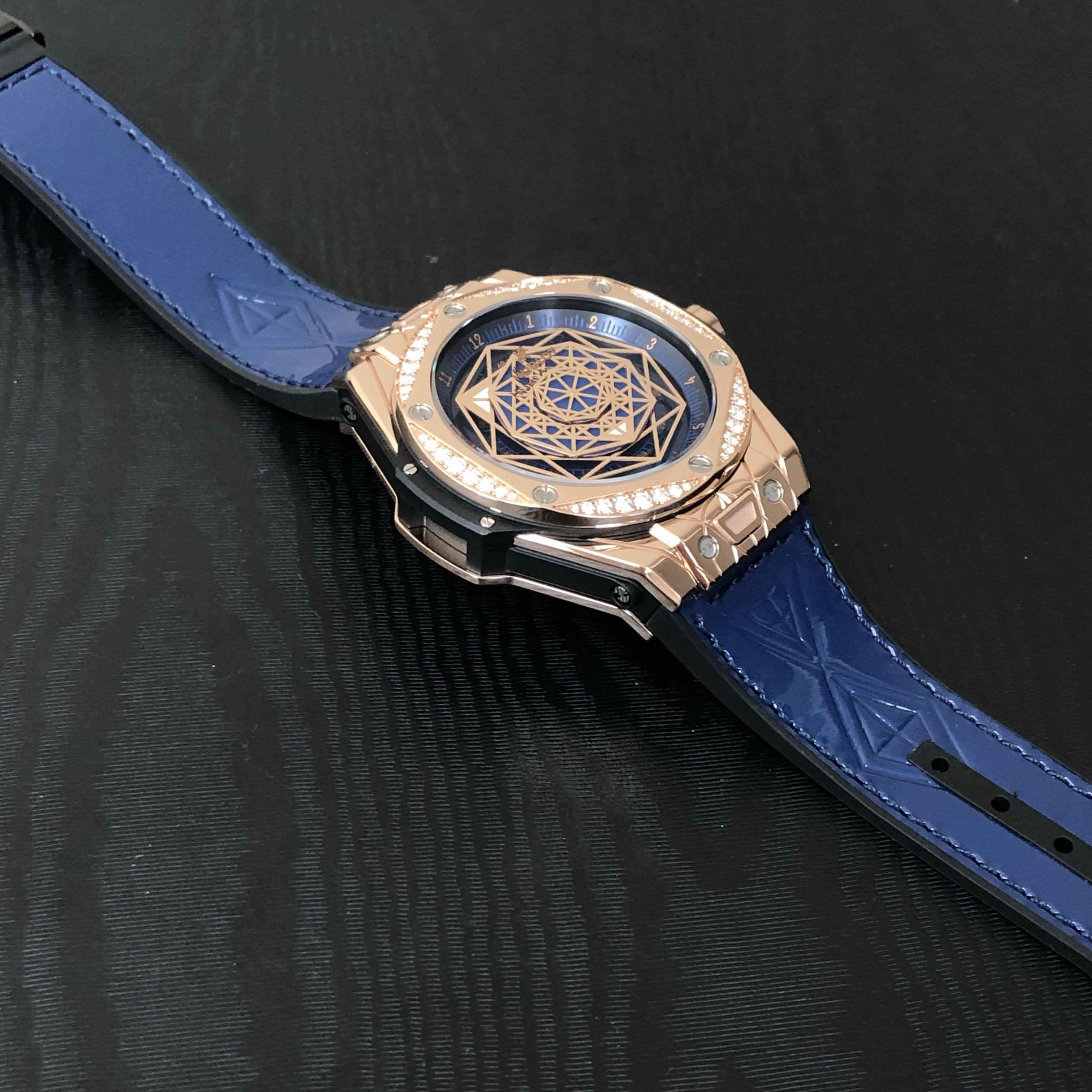 Hublot 465.OS.7189.VR.1204.MXM19 (LTD100) BIG BANG Automatic 18kt Rose Gold & Diamonds
