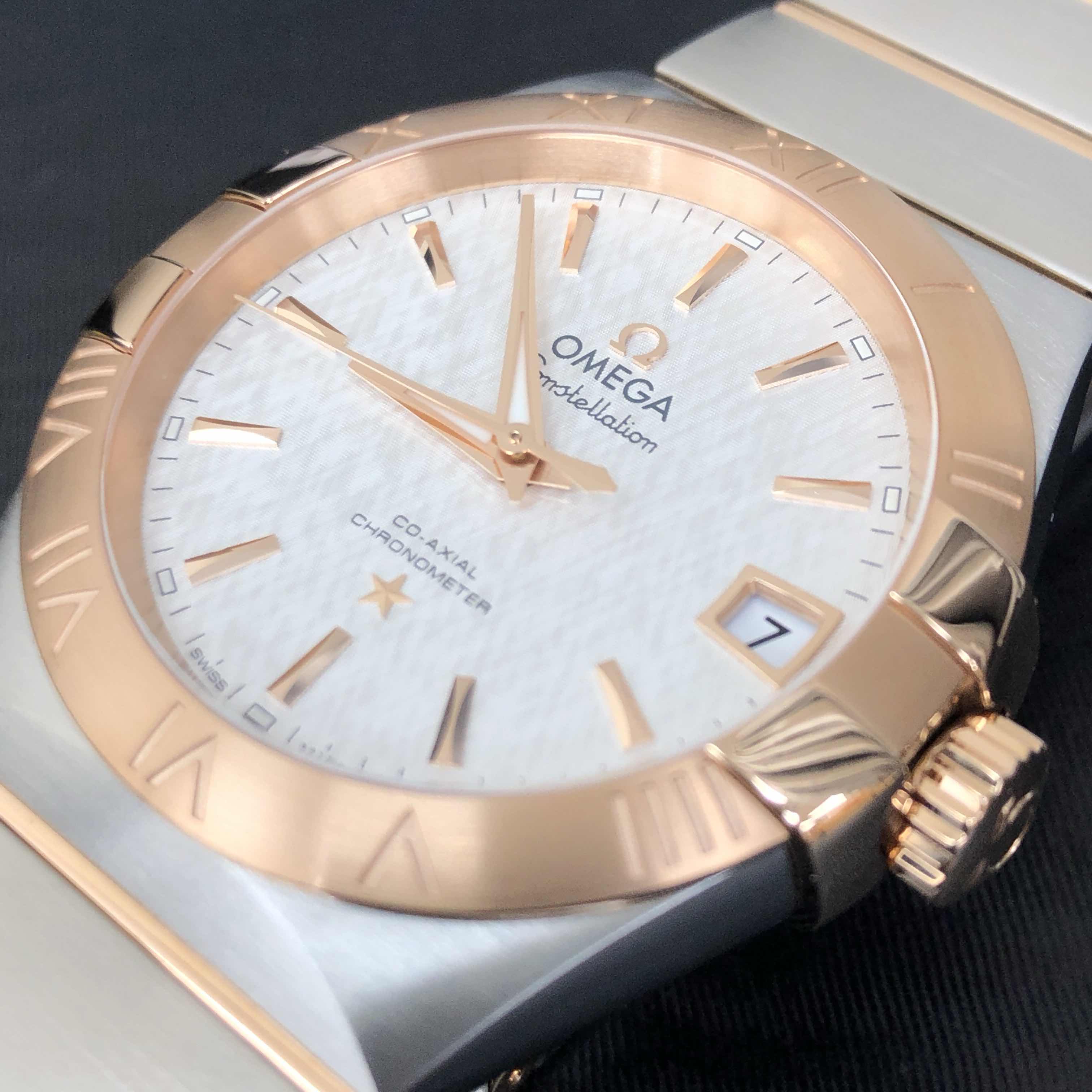 Omega 123.20.38.21.02.007 CONSTELLATION Automatic 18kt Rose Gold & Steel
