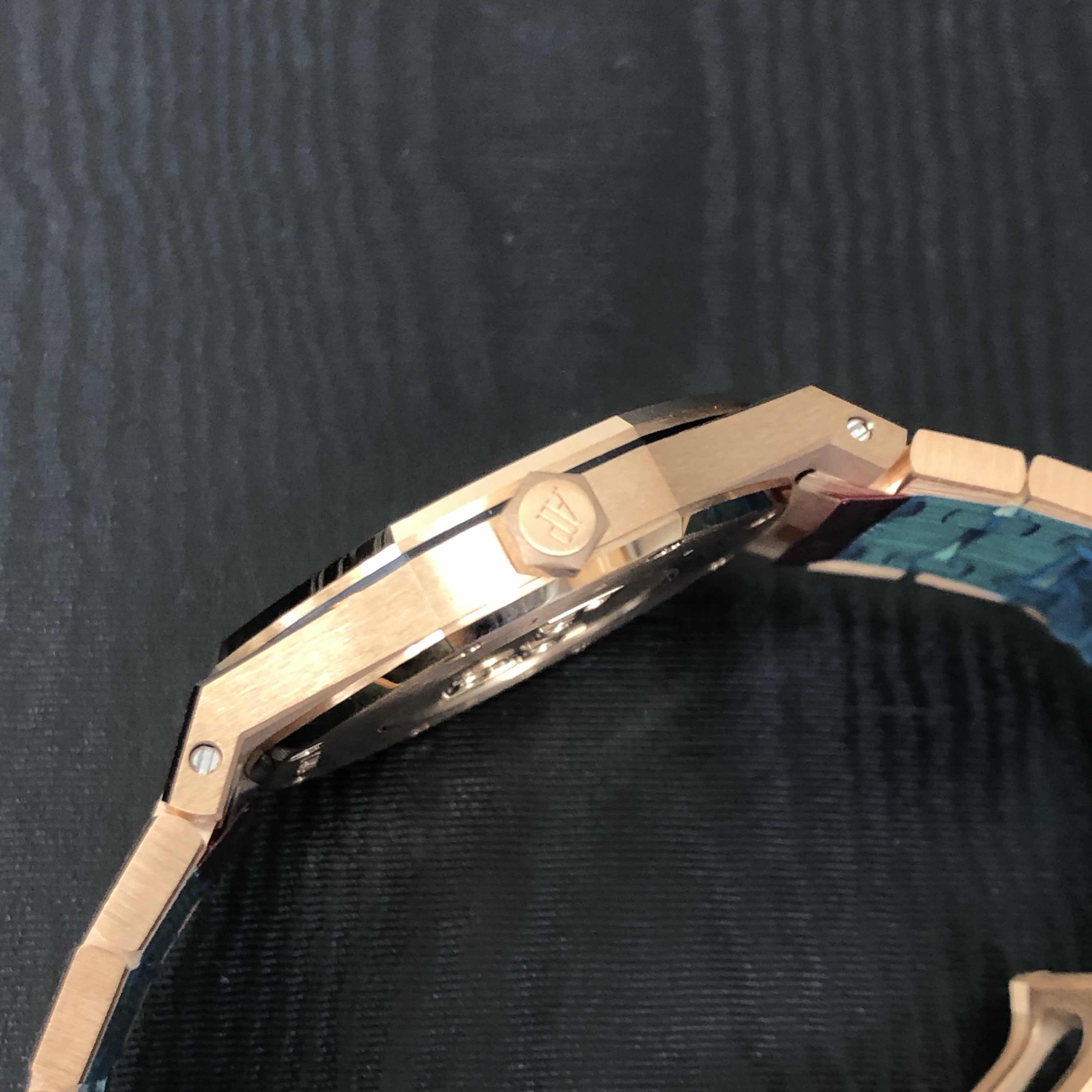Audemars Piguet 67651OR.ZZ.1261OR.02 Quartz 18kt Rose Gold & Diamonds