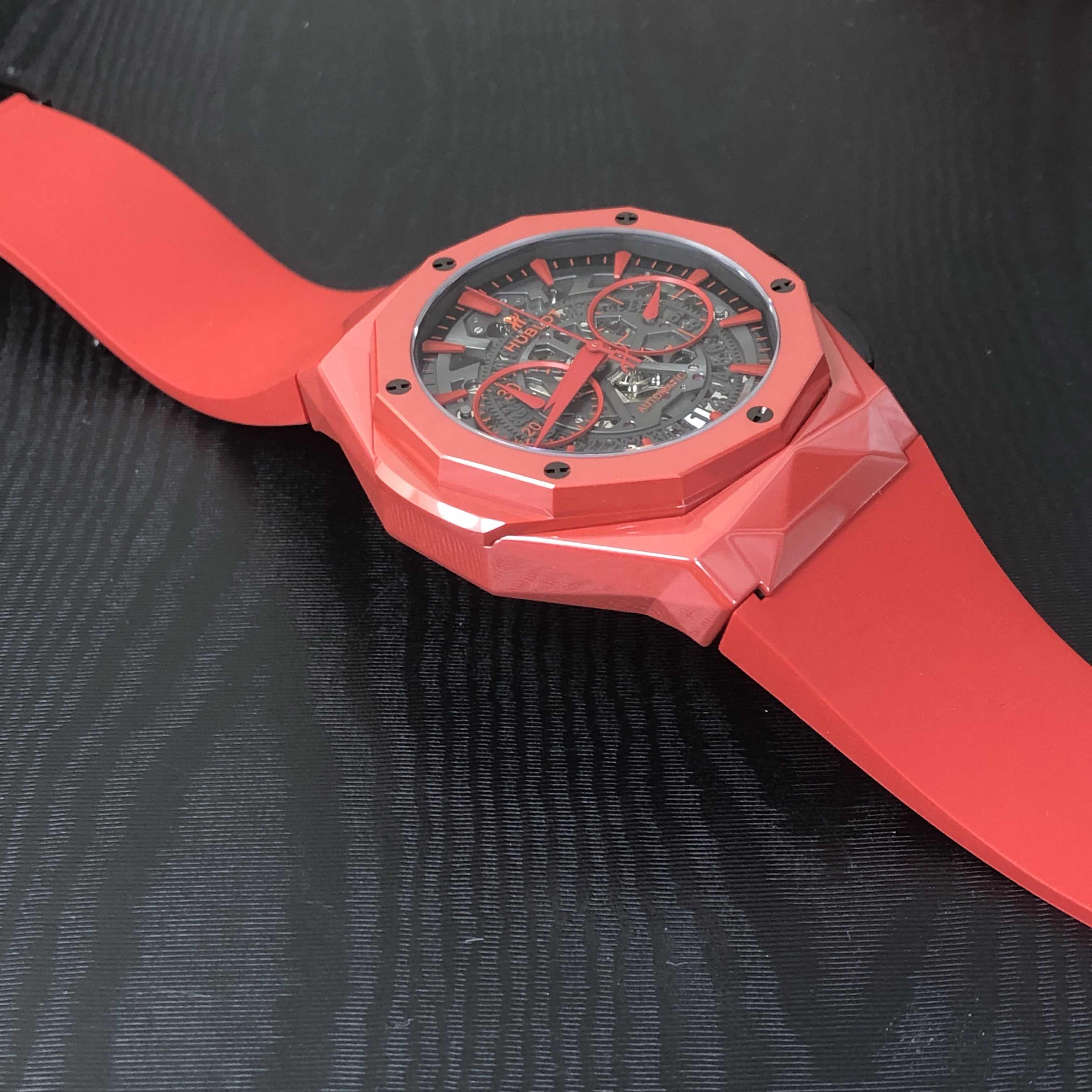 Hublot 525.CF.0130.RX.ORL19 CLASSIC FUSION Automatic Ceramic