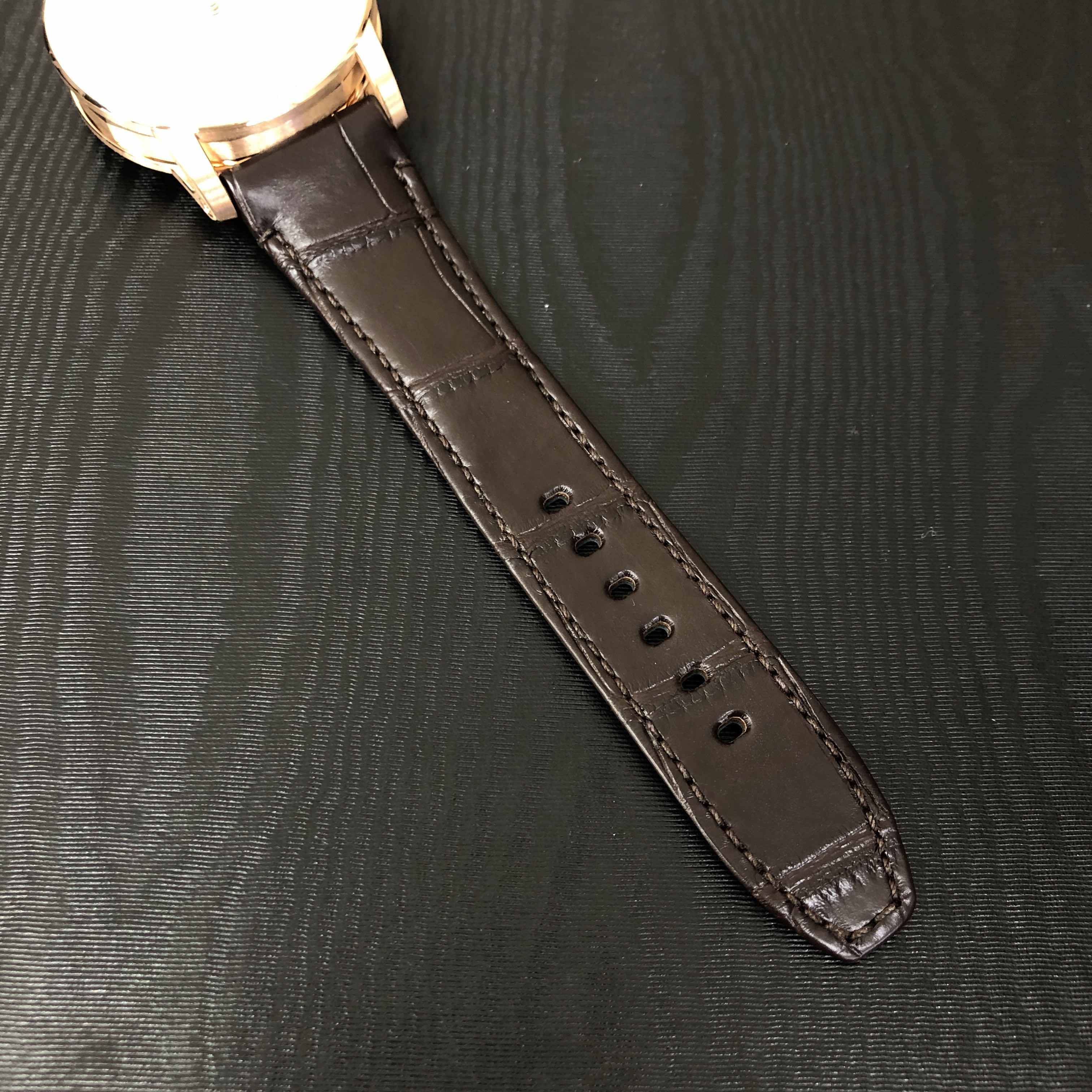 Audemars Piguet 15210OR.OO.A002CR.01 CODE 11.59 Automatic 18kt Rose Gold