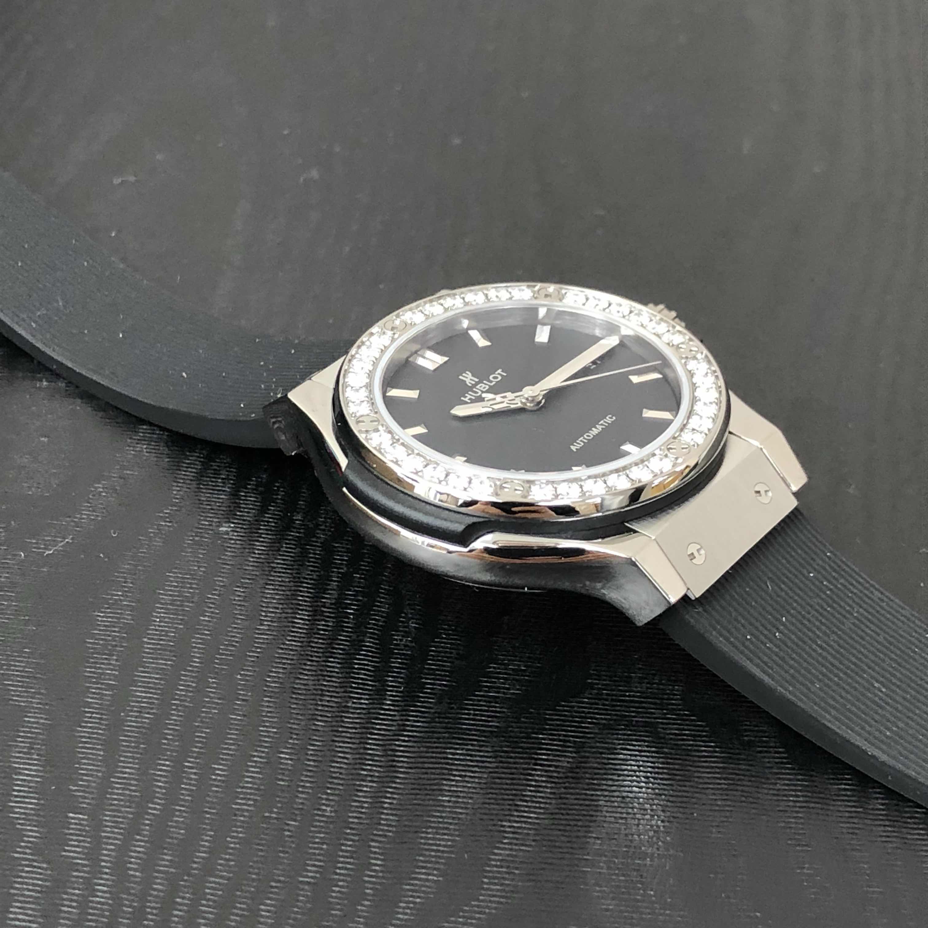 Hublot 582.NX.1170.RX.1204 CLASSIC FUSION Automatic Titanium & Diamond