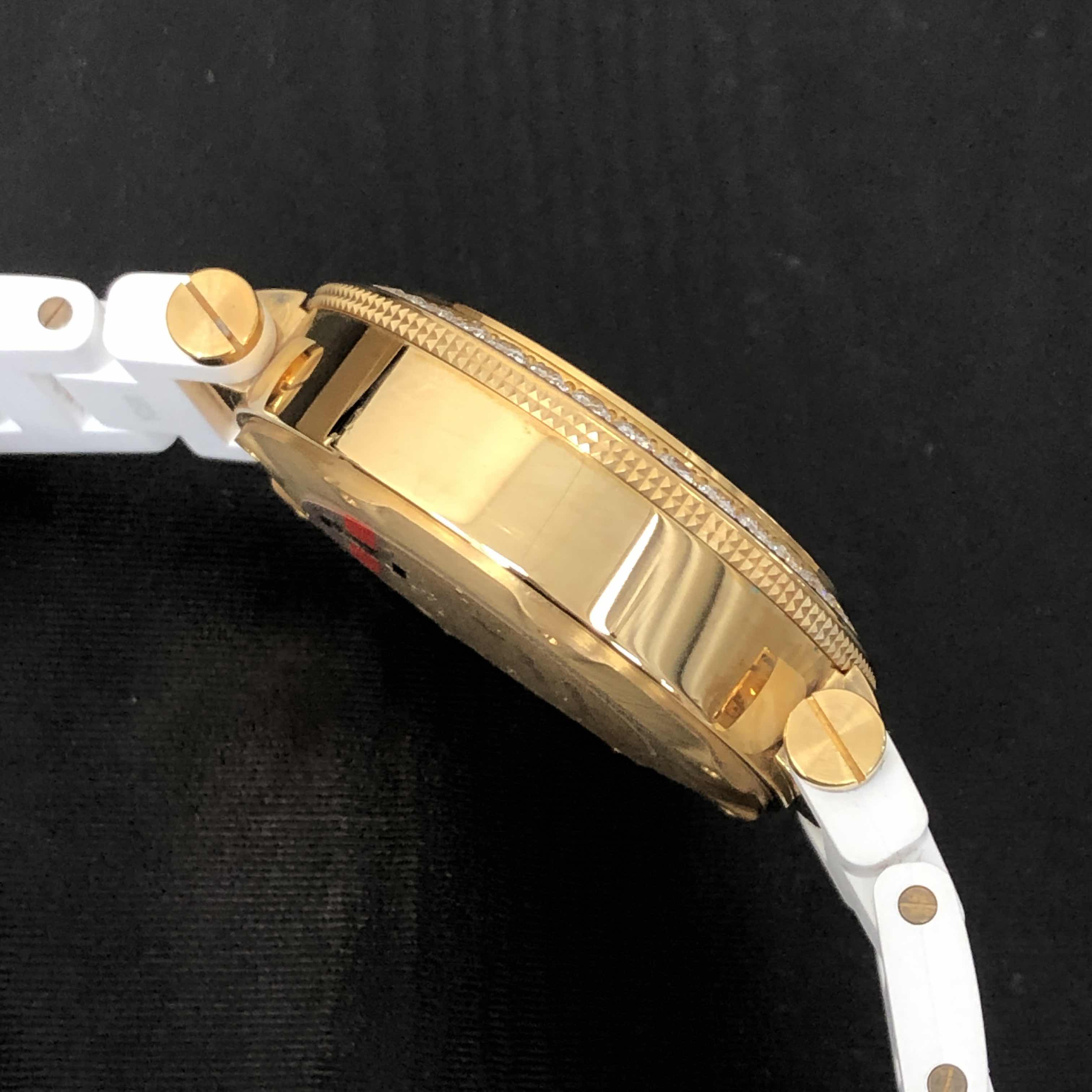 Cartier WJ130009 PASHA DE CARTIER Quartz 18kt Gold & Diamond