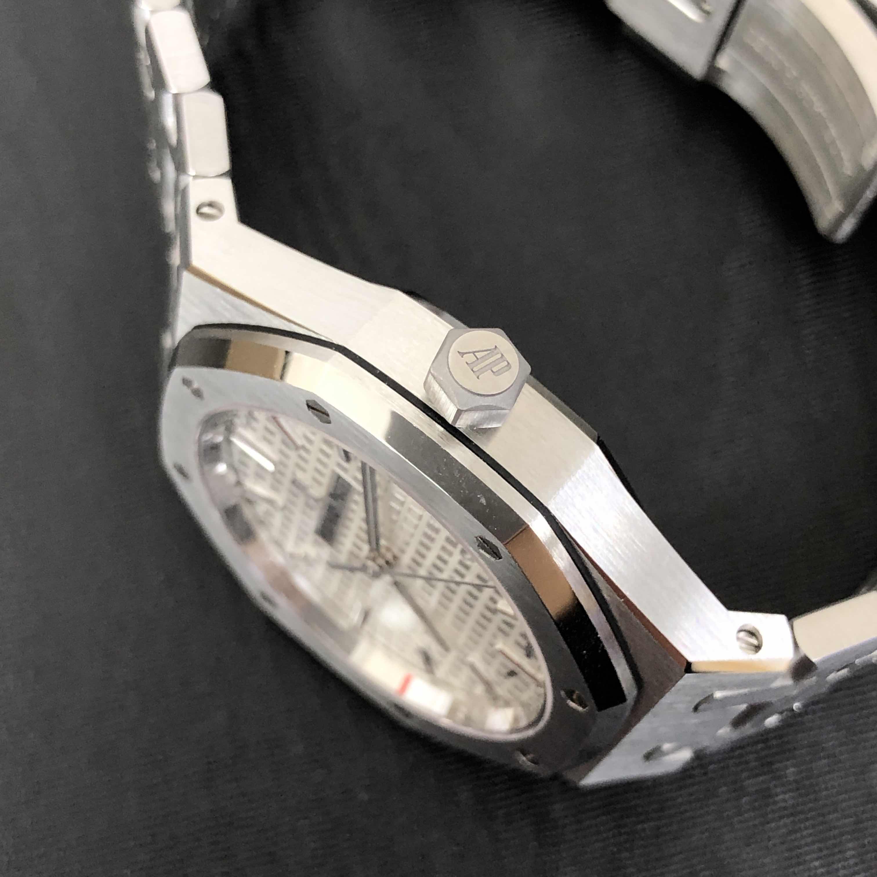 Audemars Piguet 77350ST.OO.1261ST.01 Automatic Stainless Steel
