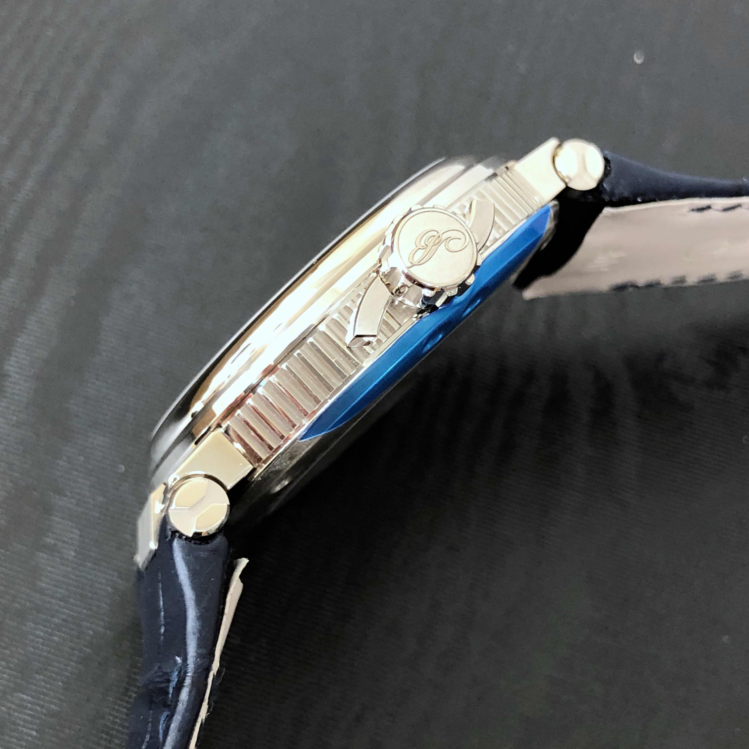 Breguet 5517BB/Y2/9ZU MARINE Automatic 18kt White Gold