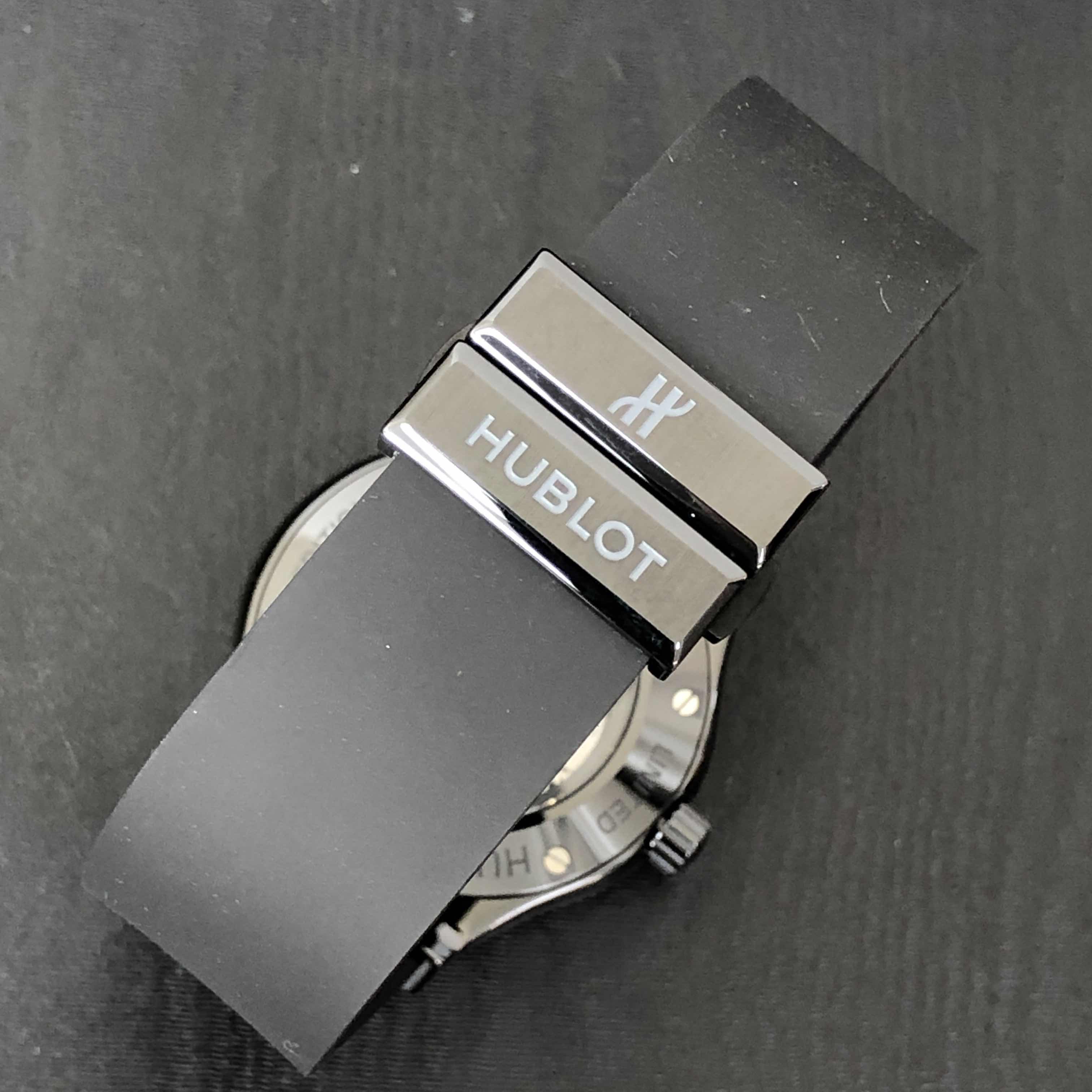 Hublot 511.CX.1270.RX.MDM40 (LTD 200 PCS) CLASSIC FUSION Automatic Ceramic