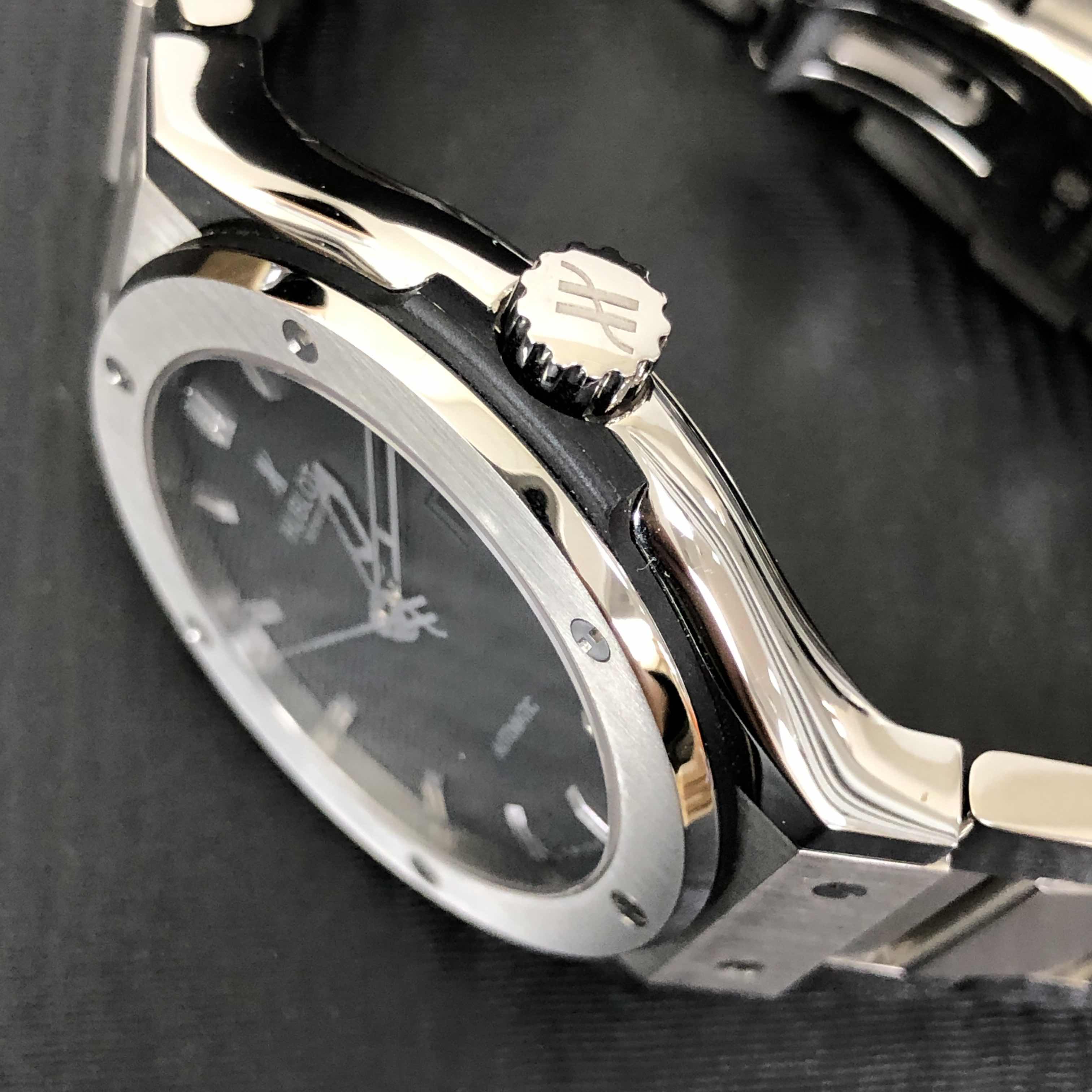 Hublot 542.NX.1170.NX CLASSIC FUSION Automatic Titanium