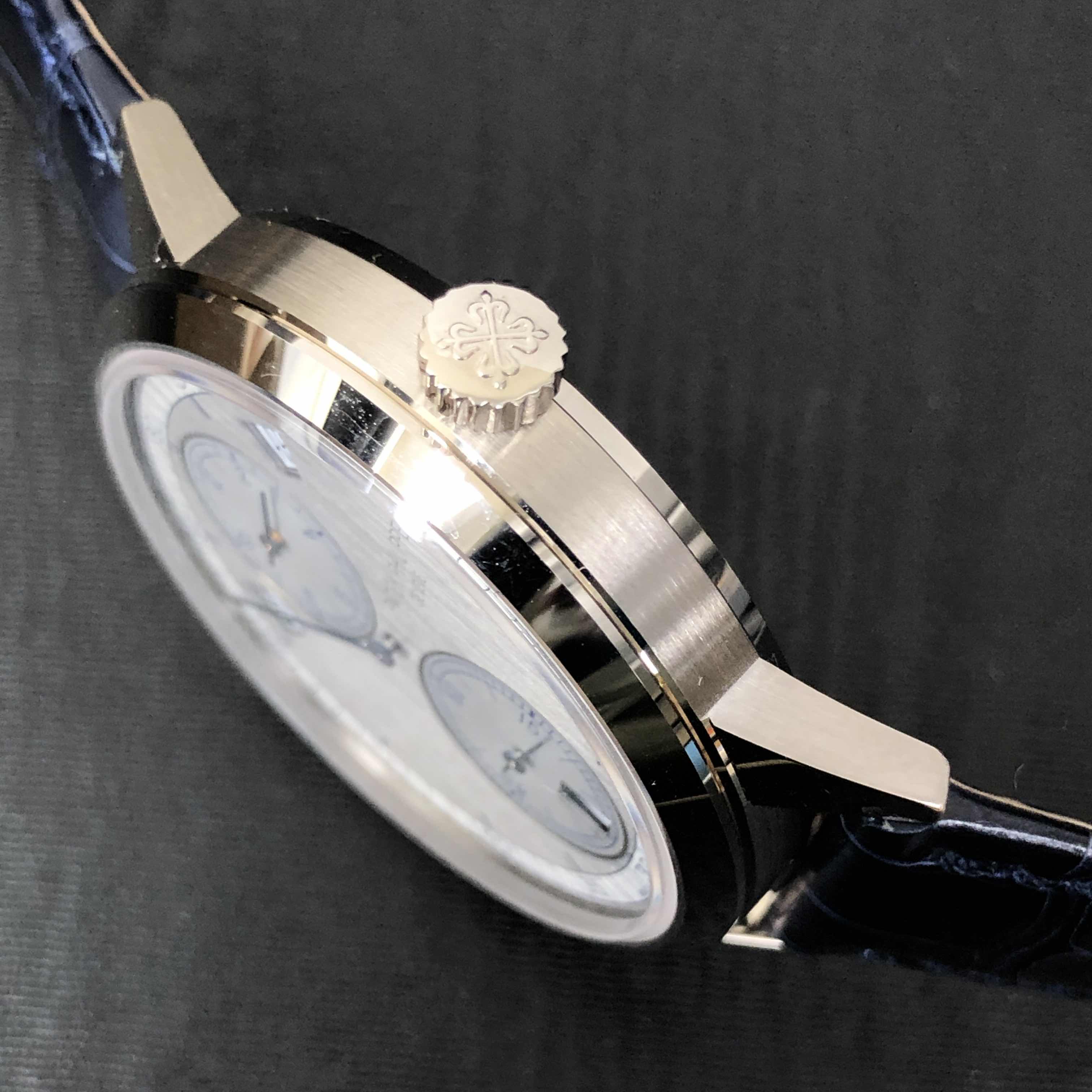 Patek Philippe 5235G-001 COMPLICATIONS Automatic 18kt White Gold