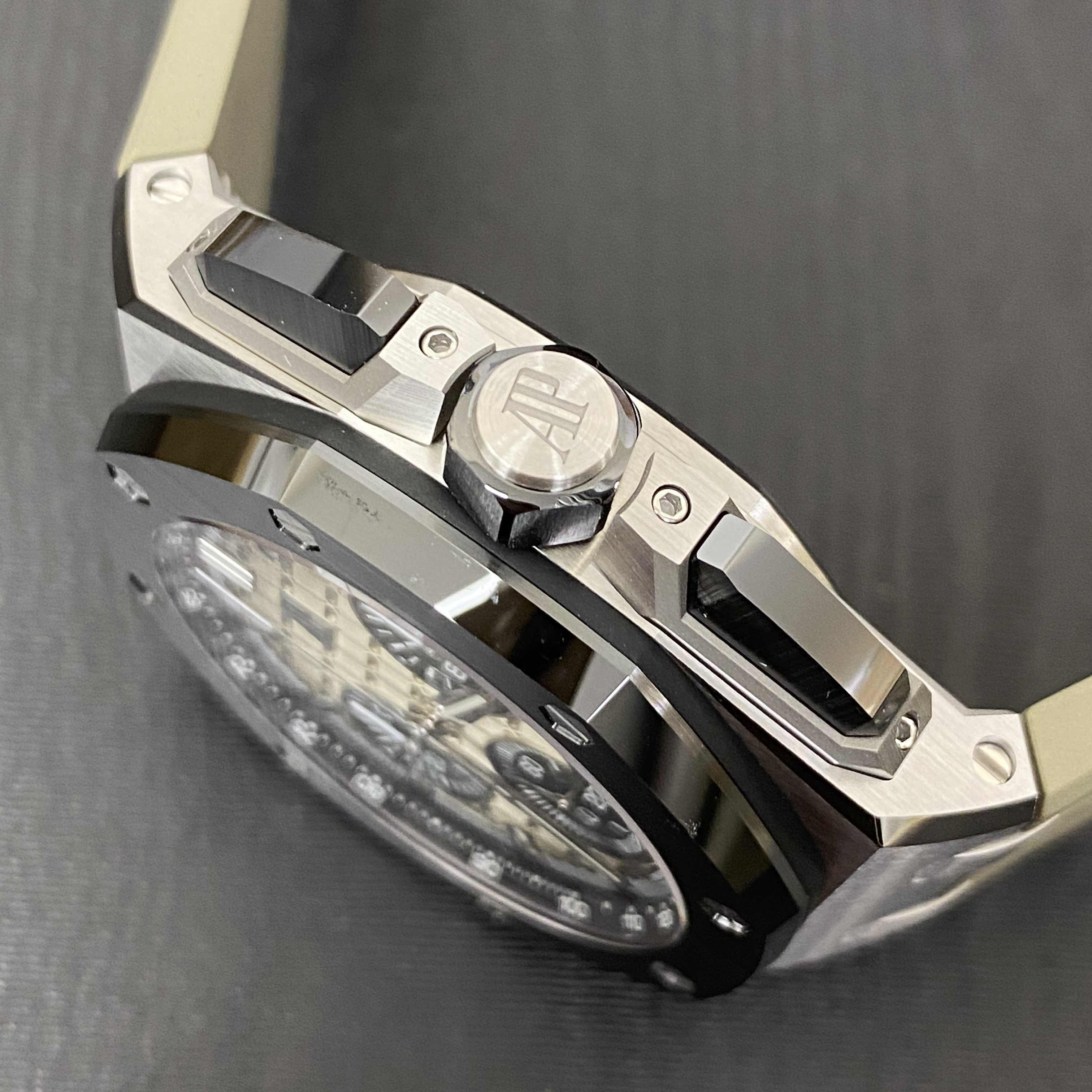 Audemars Piguet 26420SO.OO.A600CA.01 ROYAL OAK OFFSHORE Automatic Stainless Steel