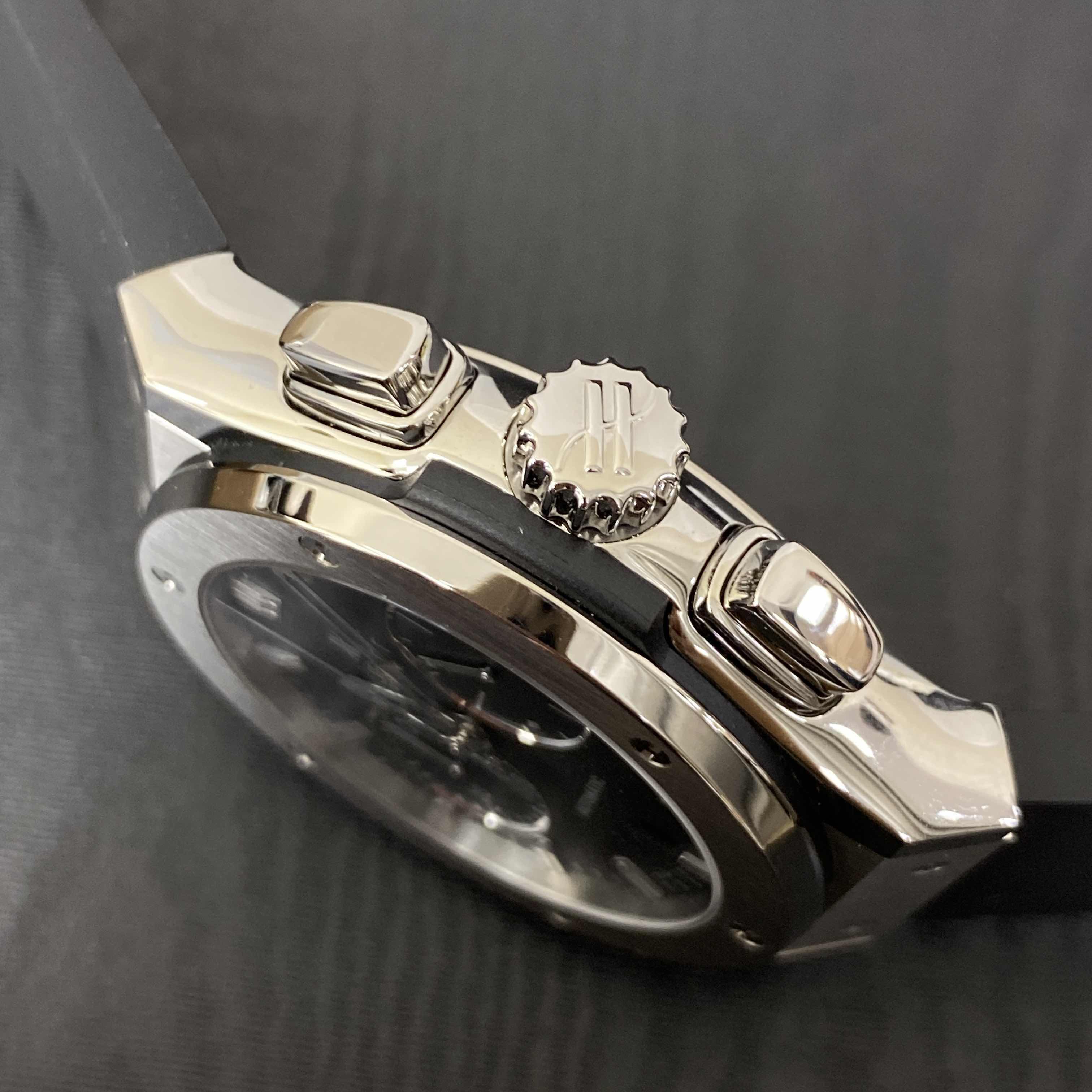 Hublot 521.NX.1170.RX CLASSIC FUSION Automatic Titanium