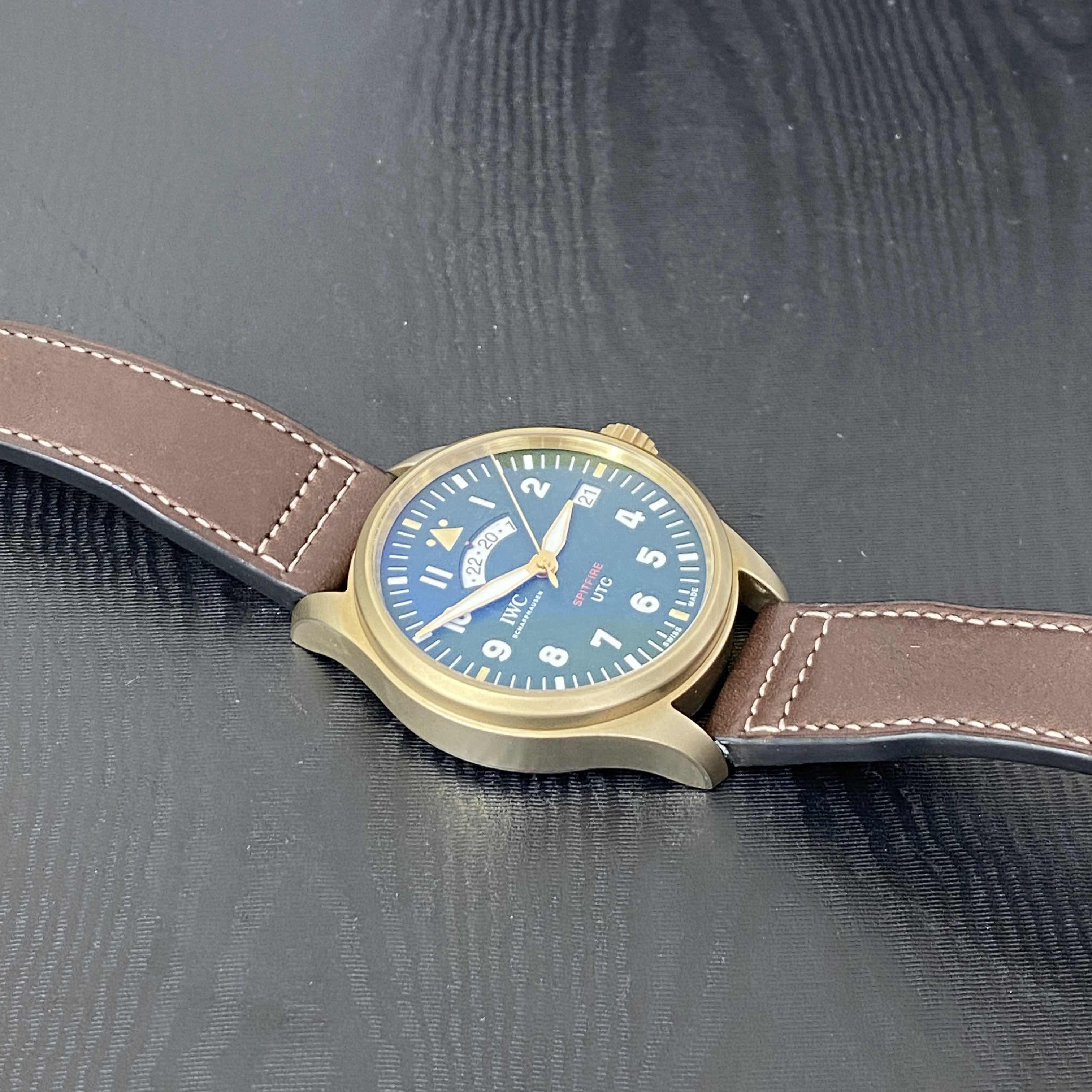 IWC IW327101 PILOTS Automatic Bronze