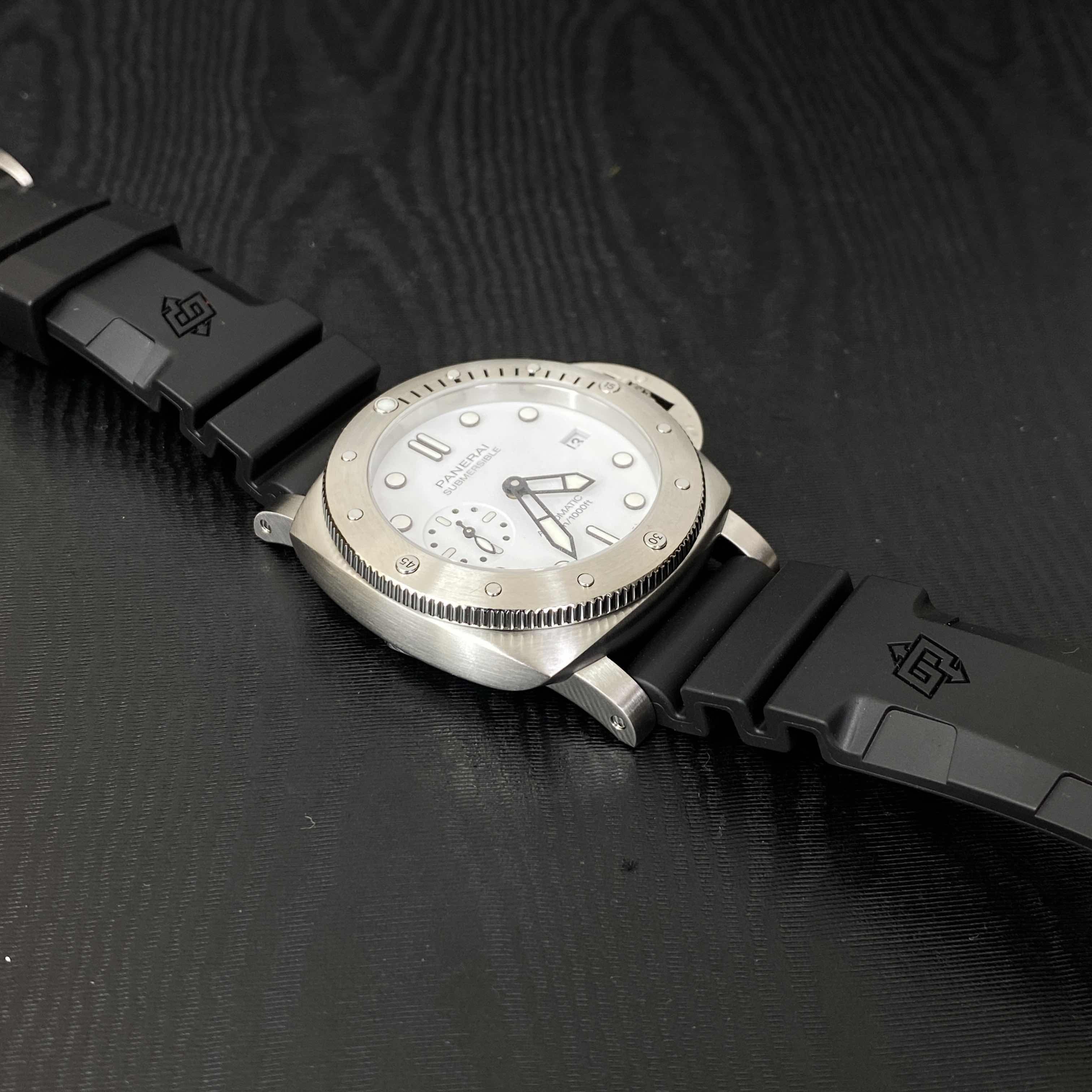 Panerai PAM01223 DIVERS Automatic Stainless Steel