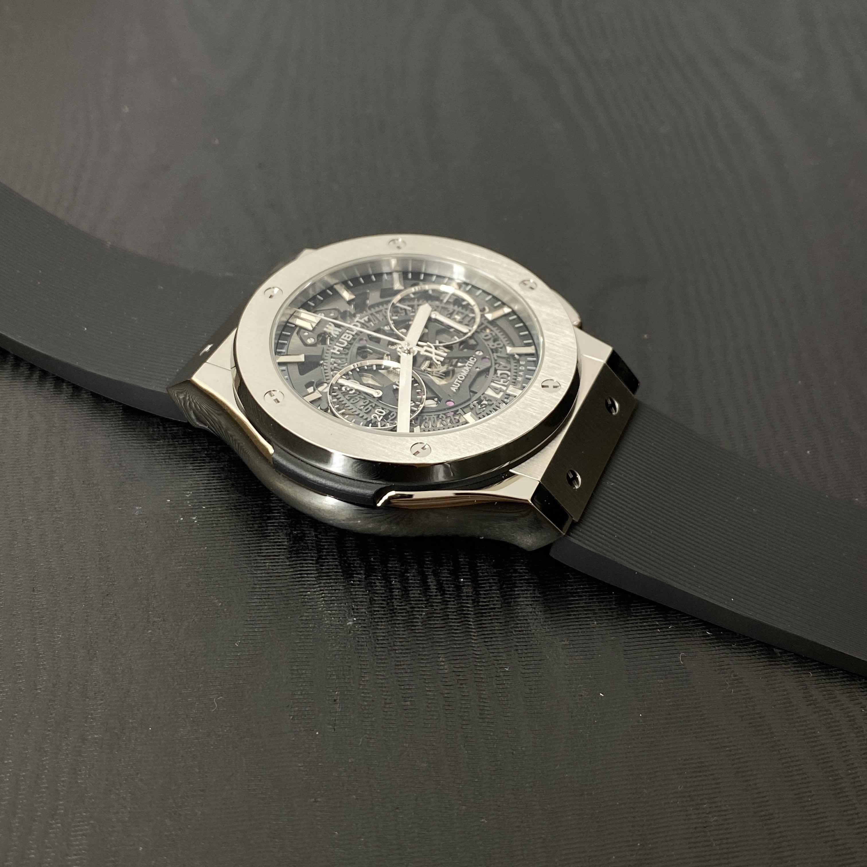 Hublot 525.NX.0170.RX CLASSIC FUSION Automatic Titanium